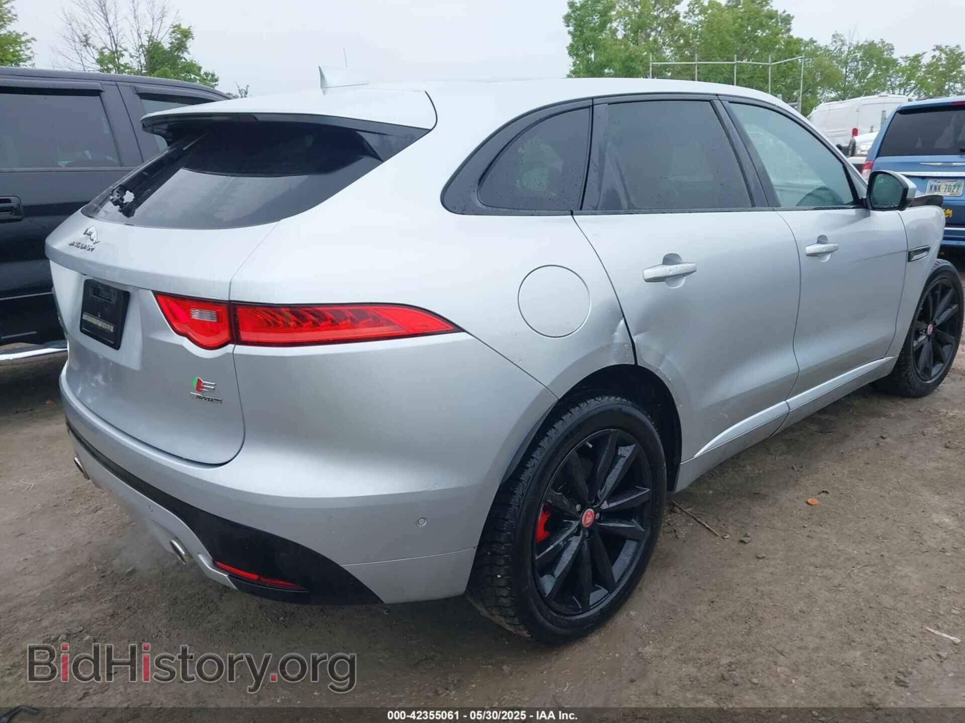 2017 JAGUAR F-PACE - VIN: SADCP2BV4HA049757 - Фото 4
