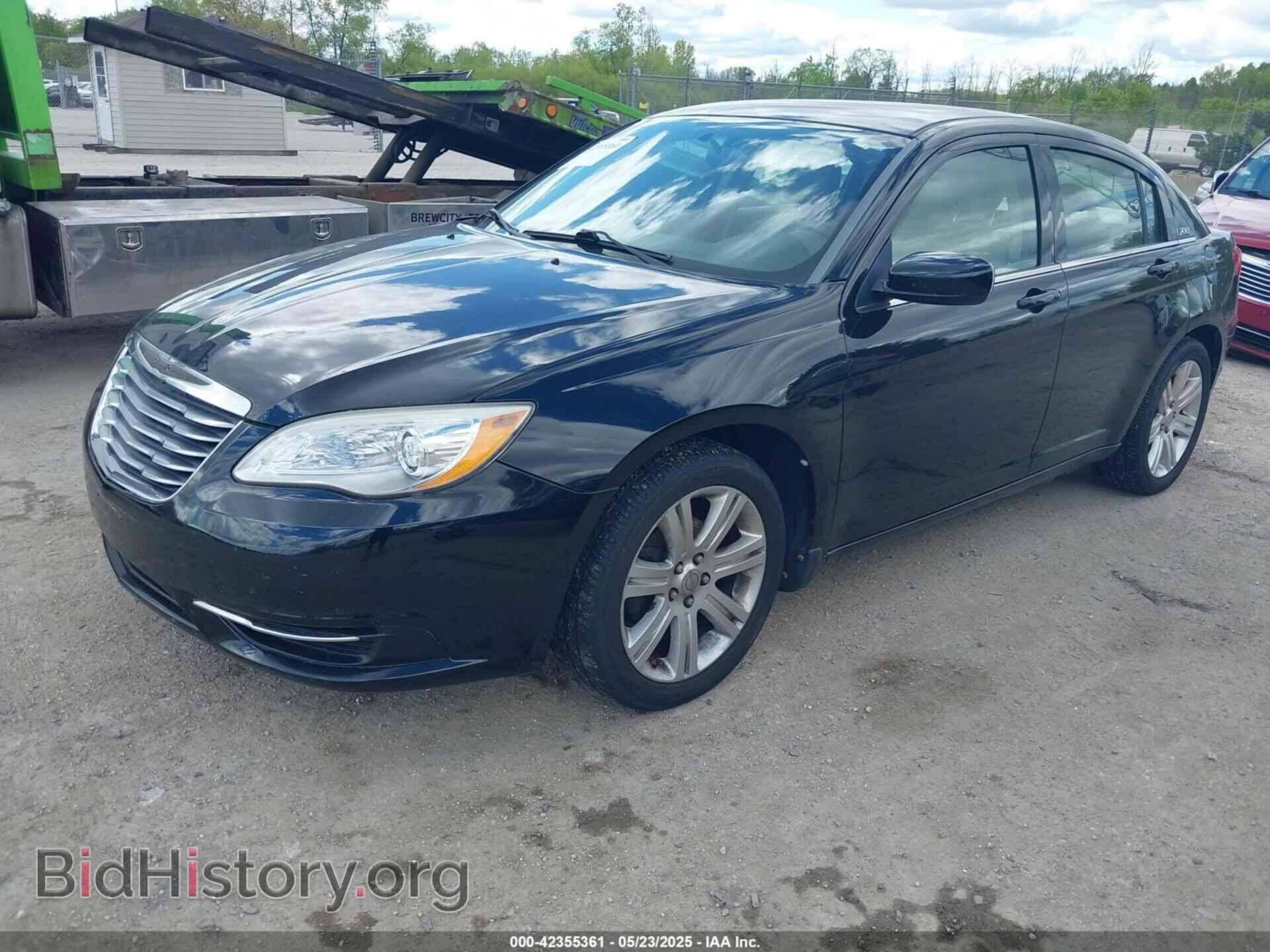 2012 CHRYSLER 200 - VIN: 1C3CCBBBXCN181764 - Фото 2
