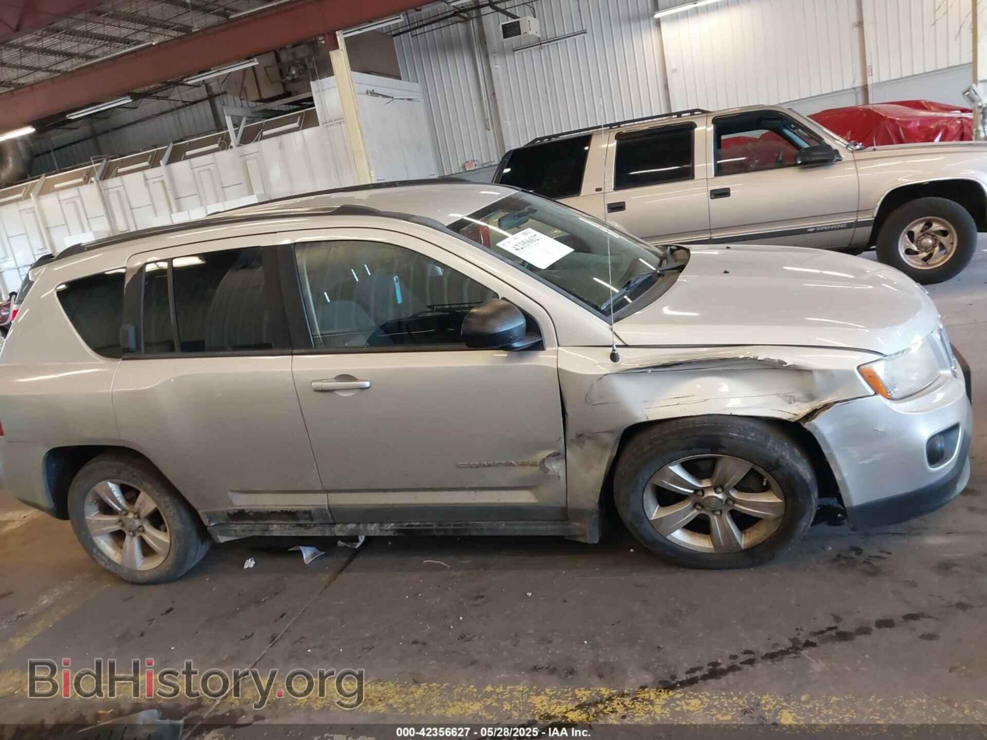 2011 JEEP COMPASS - VIN: 1J4NF1FBXBD210713 - Photo 13