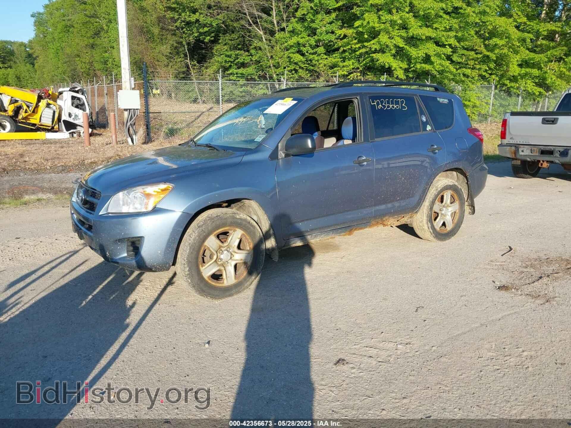 2011 TOYOTA RAV4 - VIN: JTMBF4DVXBD042692 - Фото 2
