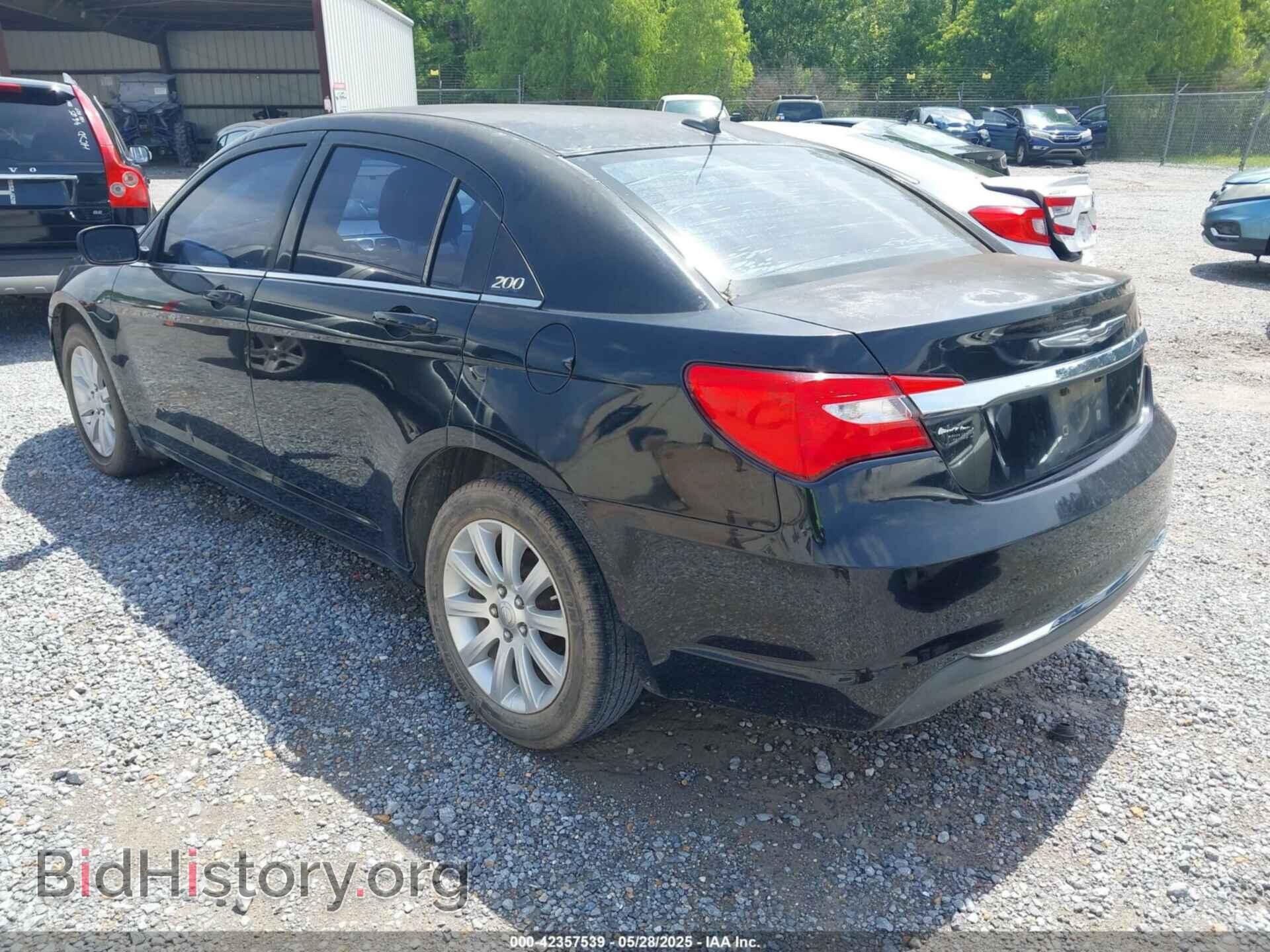 2013 CHRYSLER 200 - VIN: 1C3CCBBB2DN628024 - Photo 3