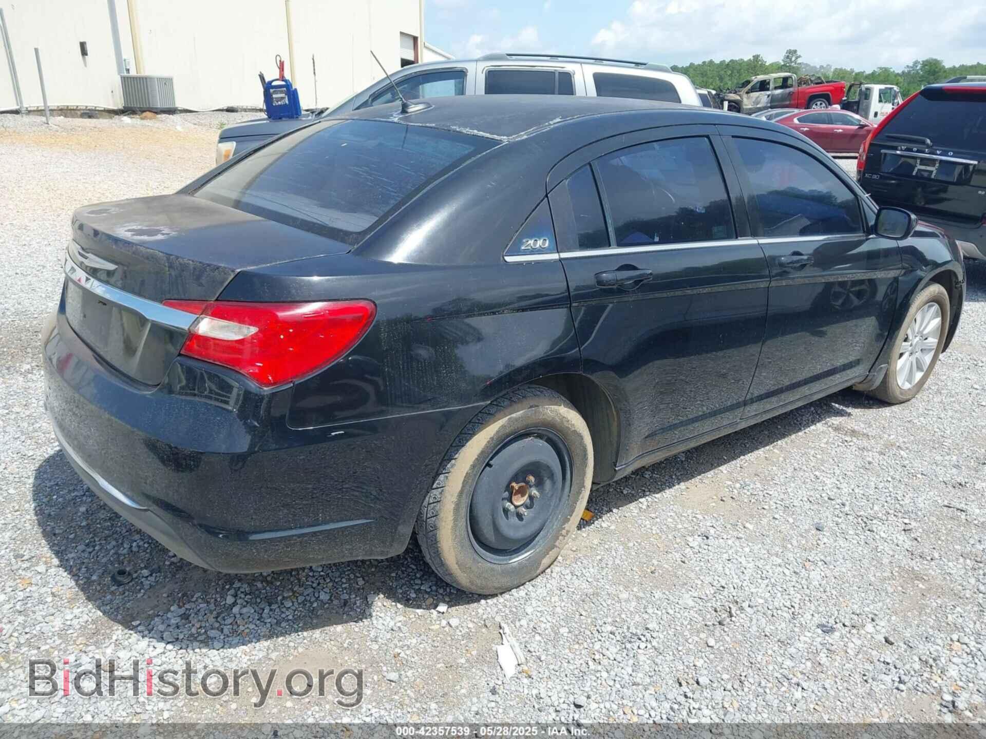 2013 CHRYSLER 200 - VIN: 1C3CCBBB2DN628024 - Photo 4