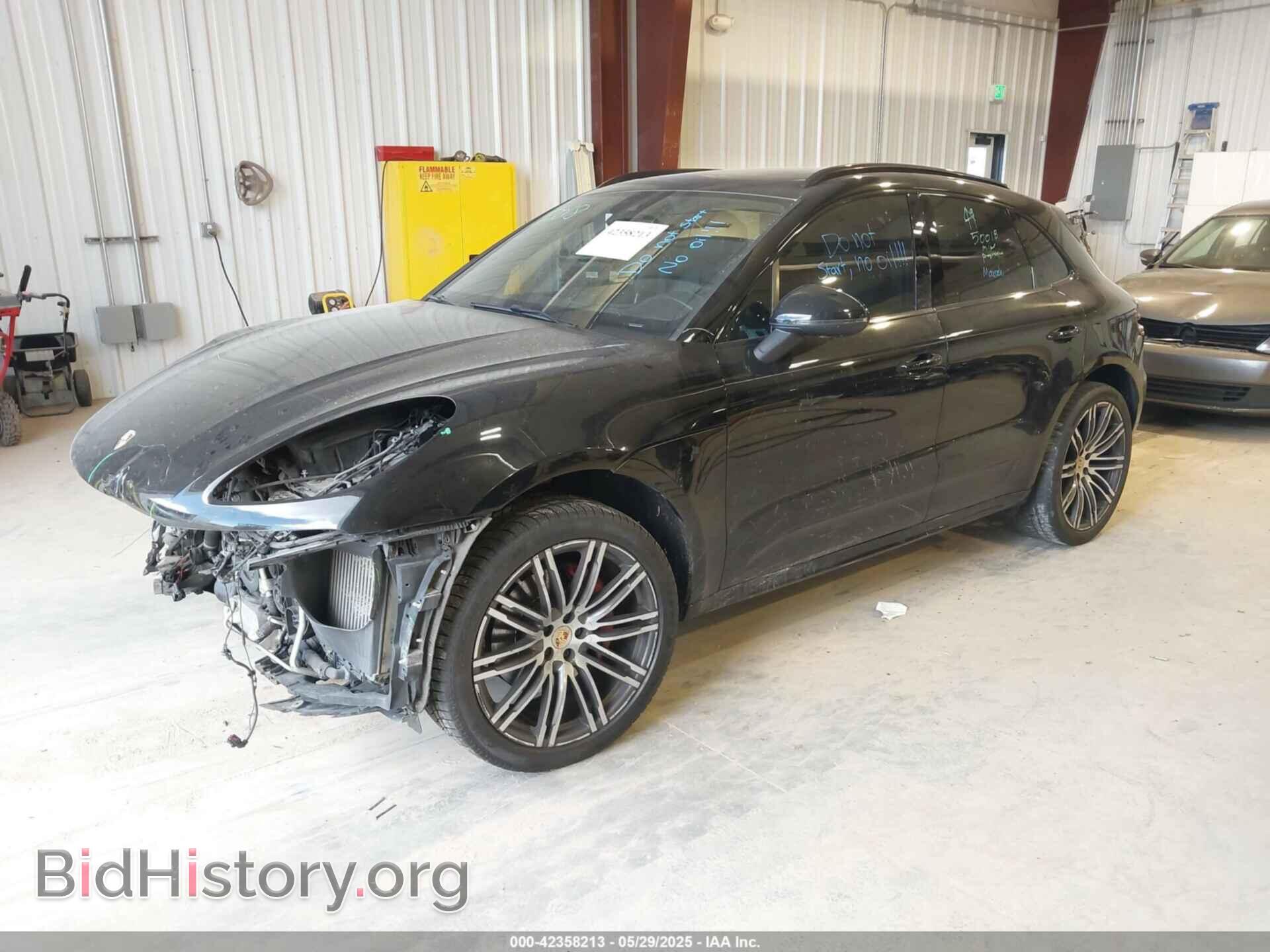 2017 PORSCHE MACAN - VIN: WP1AG2A56HLB51567 - Фото 2