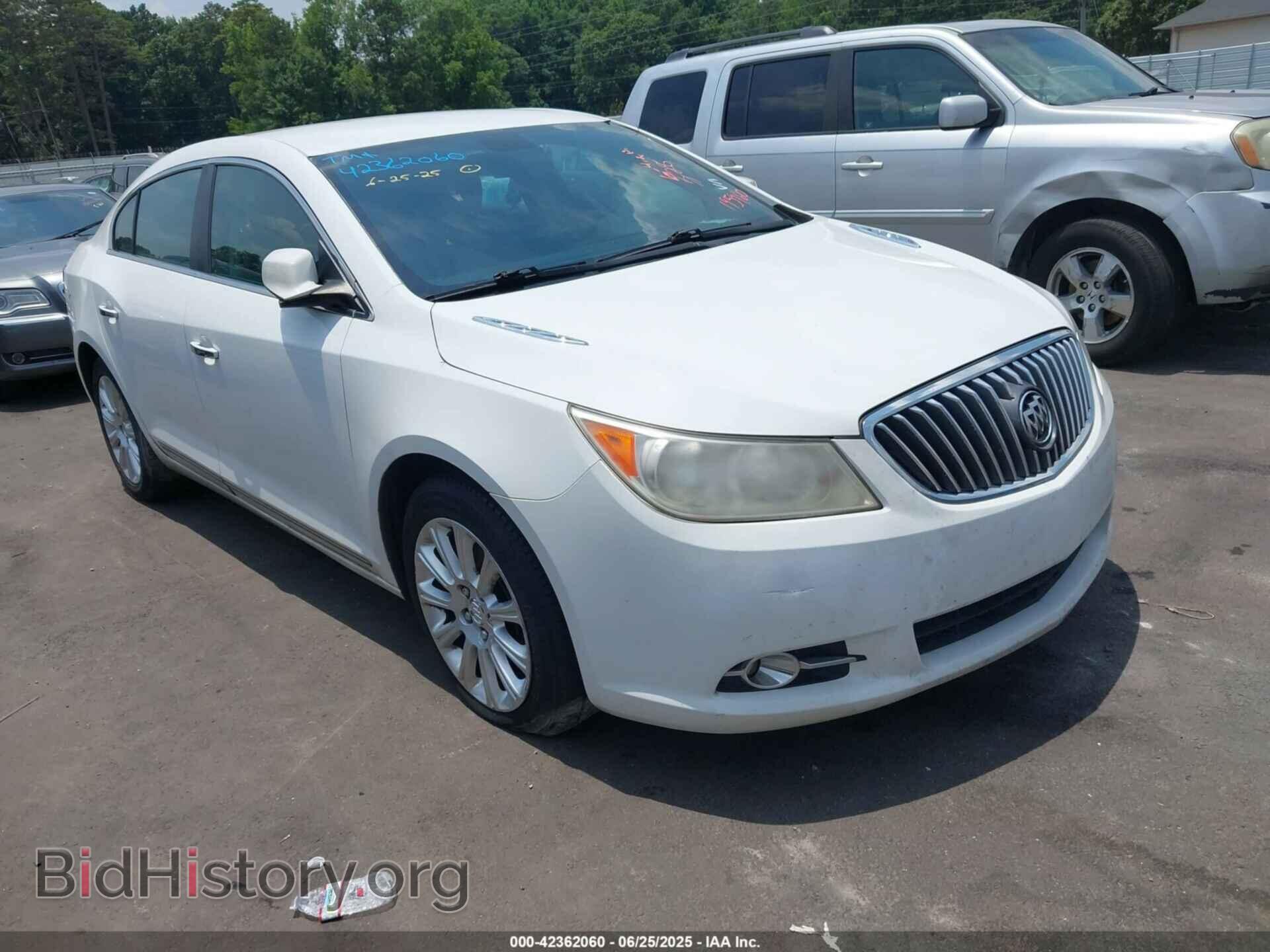 Photo 1G4GC5E30DF195960 - BUICK LACROSSE 2013