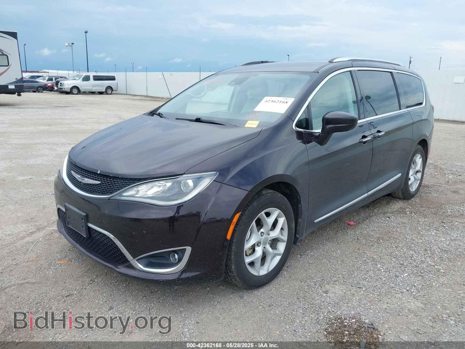 2017 CHRYSLER PACIFICA - VIN: 2C4RC1EG3HR634883 - Photo 2