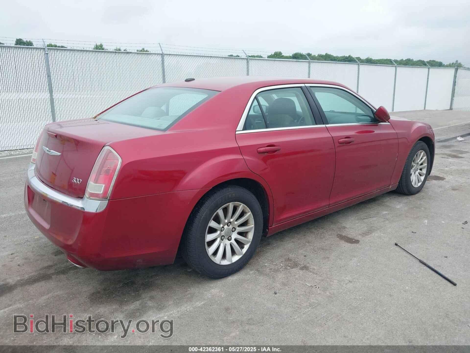 2012 CHRYSLER 300 - VIN: 2C3CCAAG8CH273097 - Фото 4