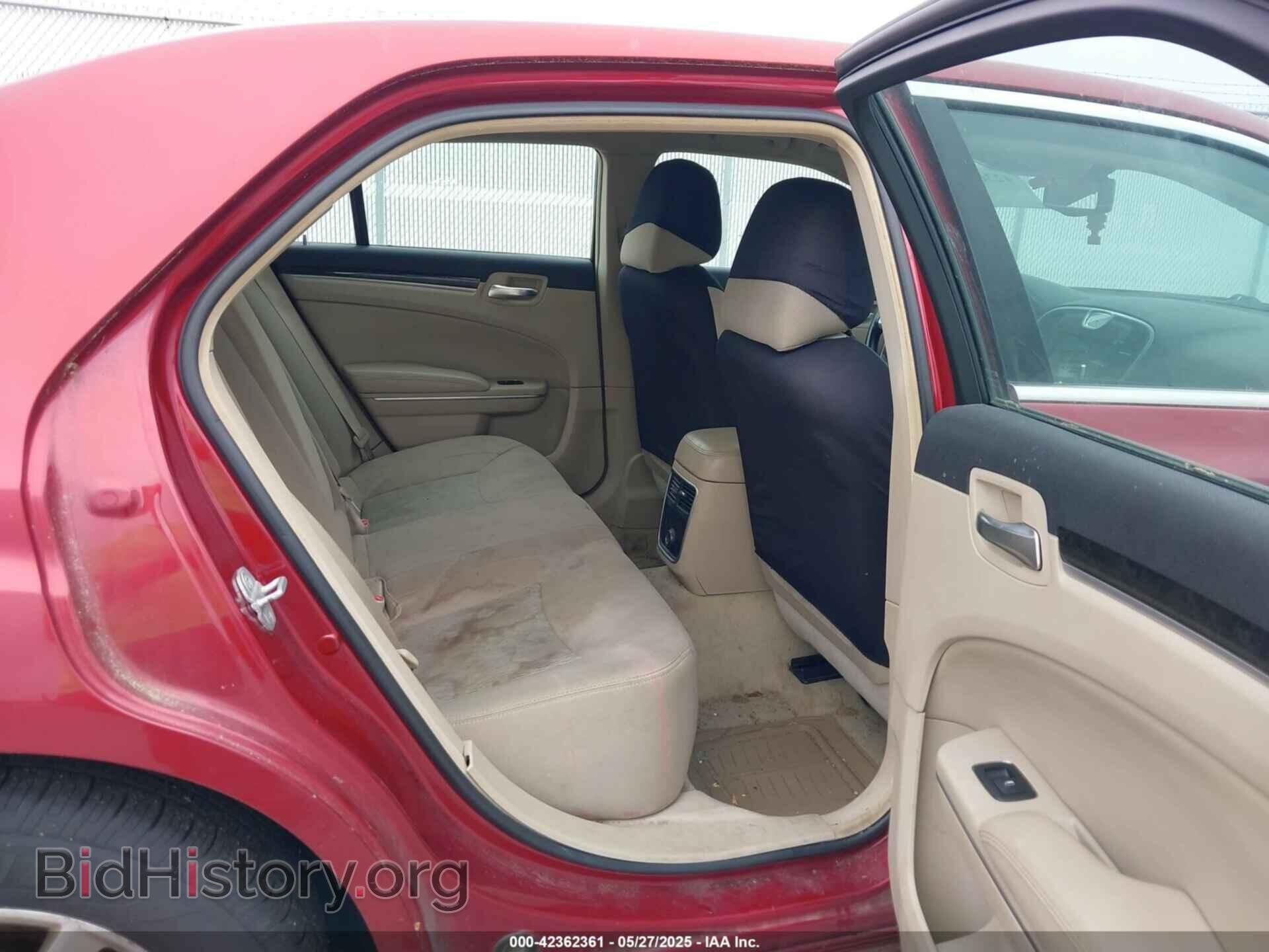 2012 CHRYSLER 300 - VIN: 2C3CCAAG8CH273097 - Фото 8
