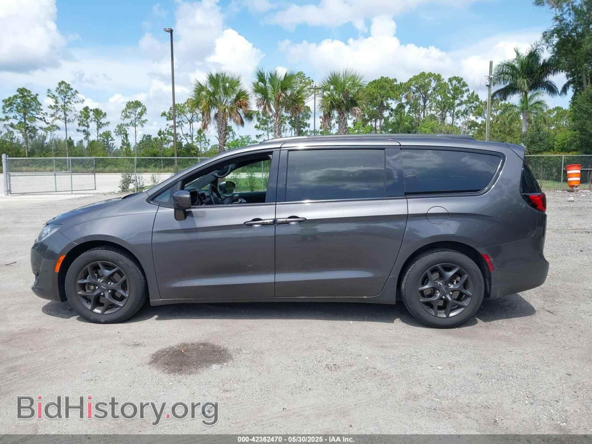 2019 CHRYSLER PACIFICA - VIN: 2C4RC1EG7KR715554 - Фото 14