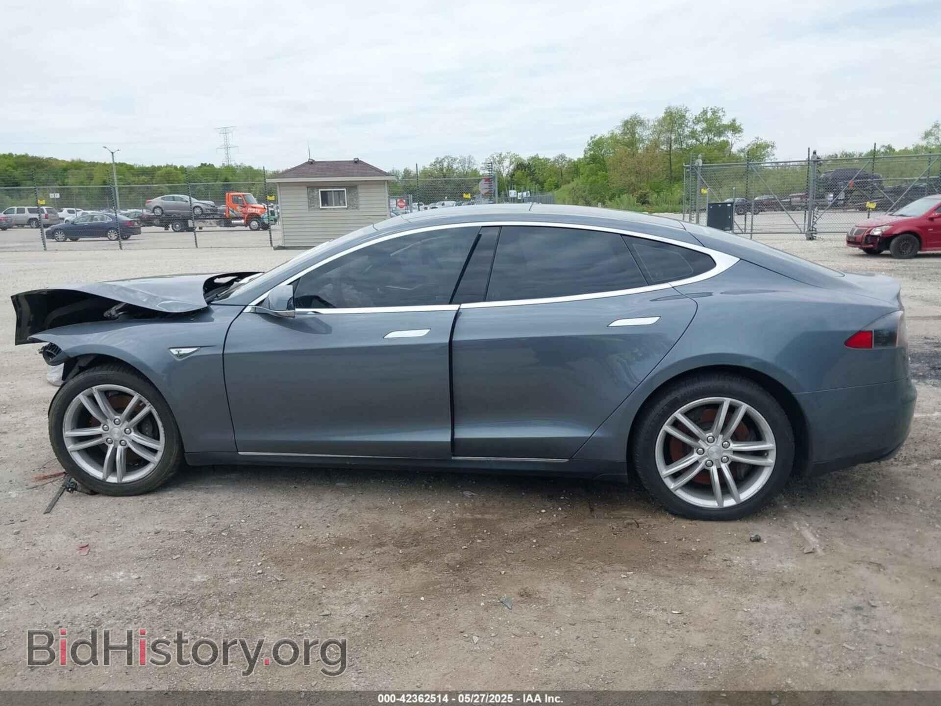 2013 TESLA MODEL S - VIN: 5YJSA1CG9DFP27357 - Фото 14