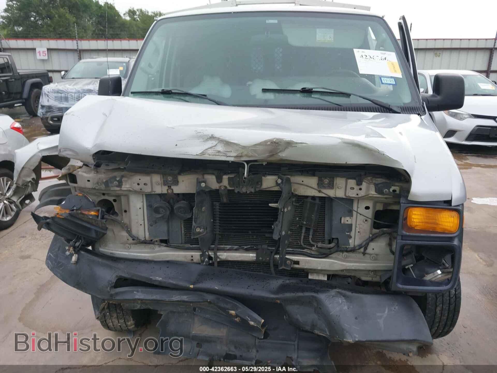 2009 FORD E-150 - VIN: 1FTNE14W29DA56023 - Фото 12