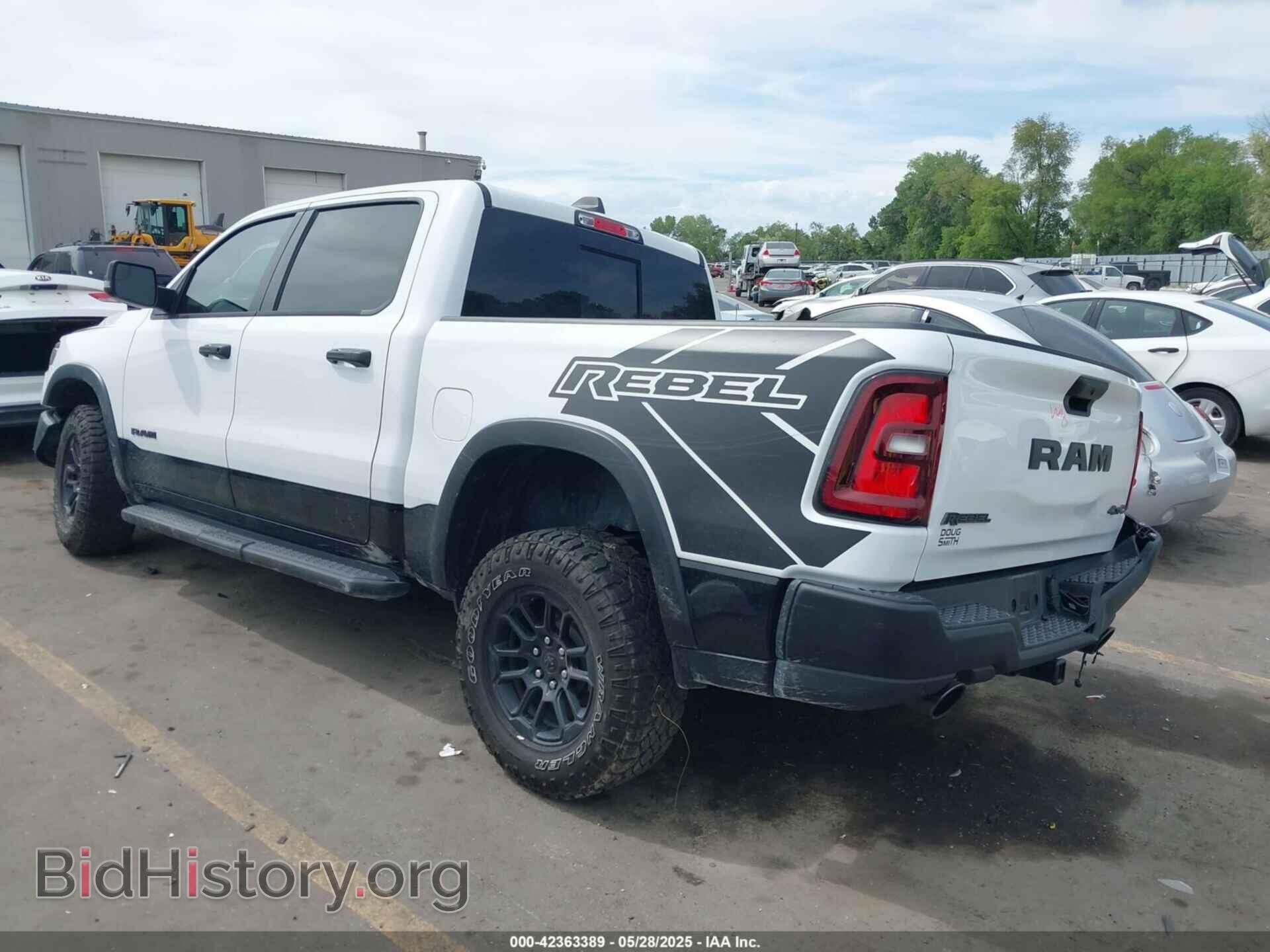 2025 RAM 1500 - VIN: 1C6SRFLP9SN525209 - Фото 3