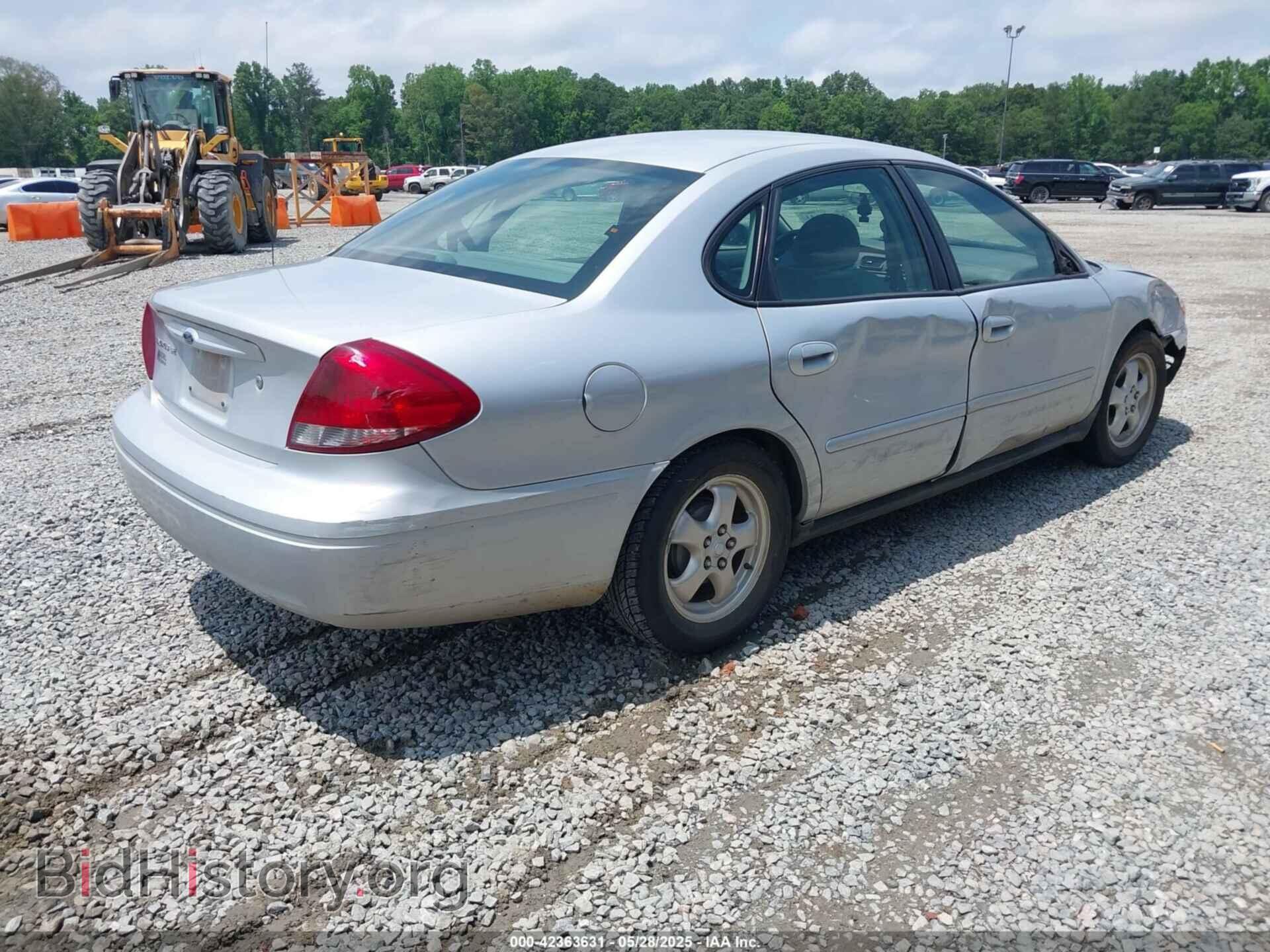 2006 FORD TAURUS - VIN: 1FAFP53UX6A105350 - Фото 4