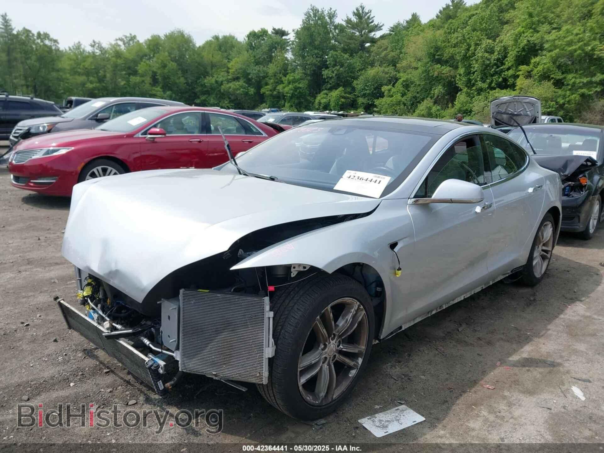 2015 TESLA MODEL S - VIN: 5YJSA1E22FF116770 - Photo 2