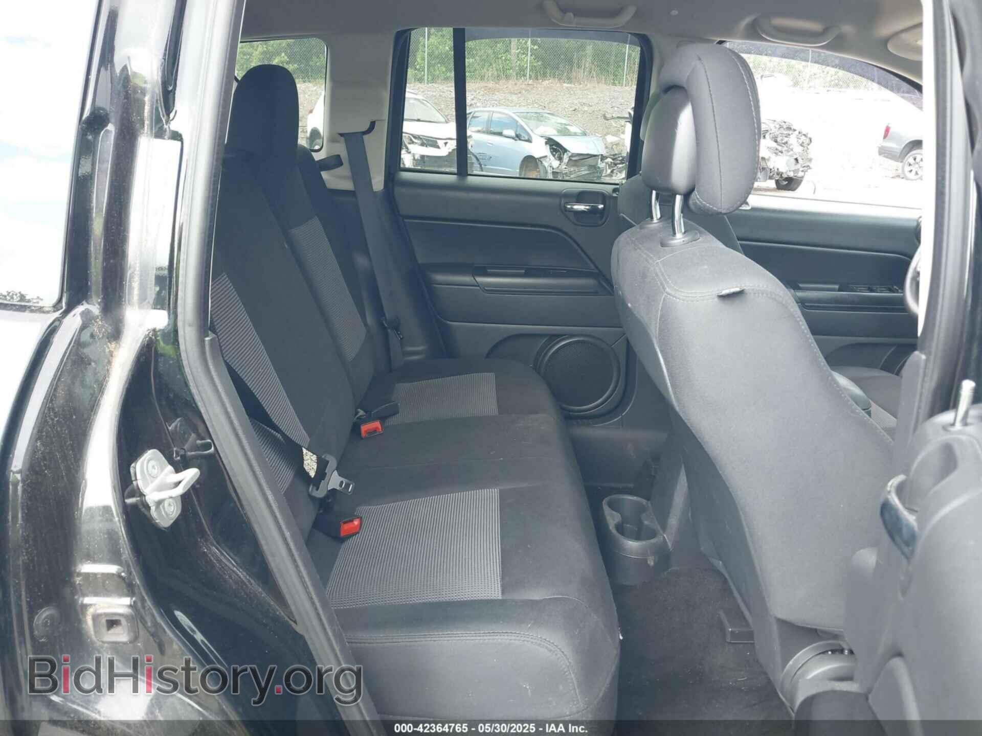 2014 JEEP COMPASS - VIN: 1C4NJDBB9ED512378 - Фото 8