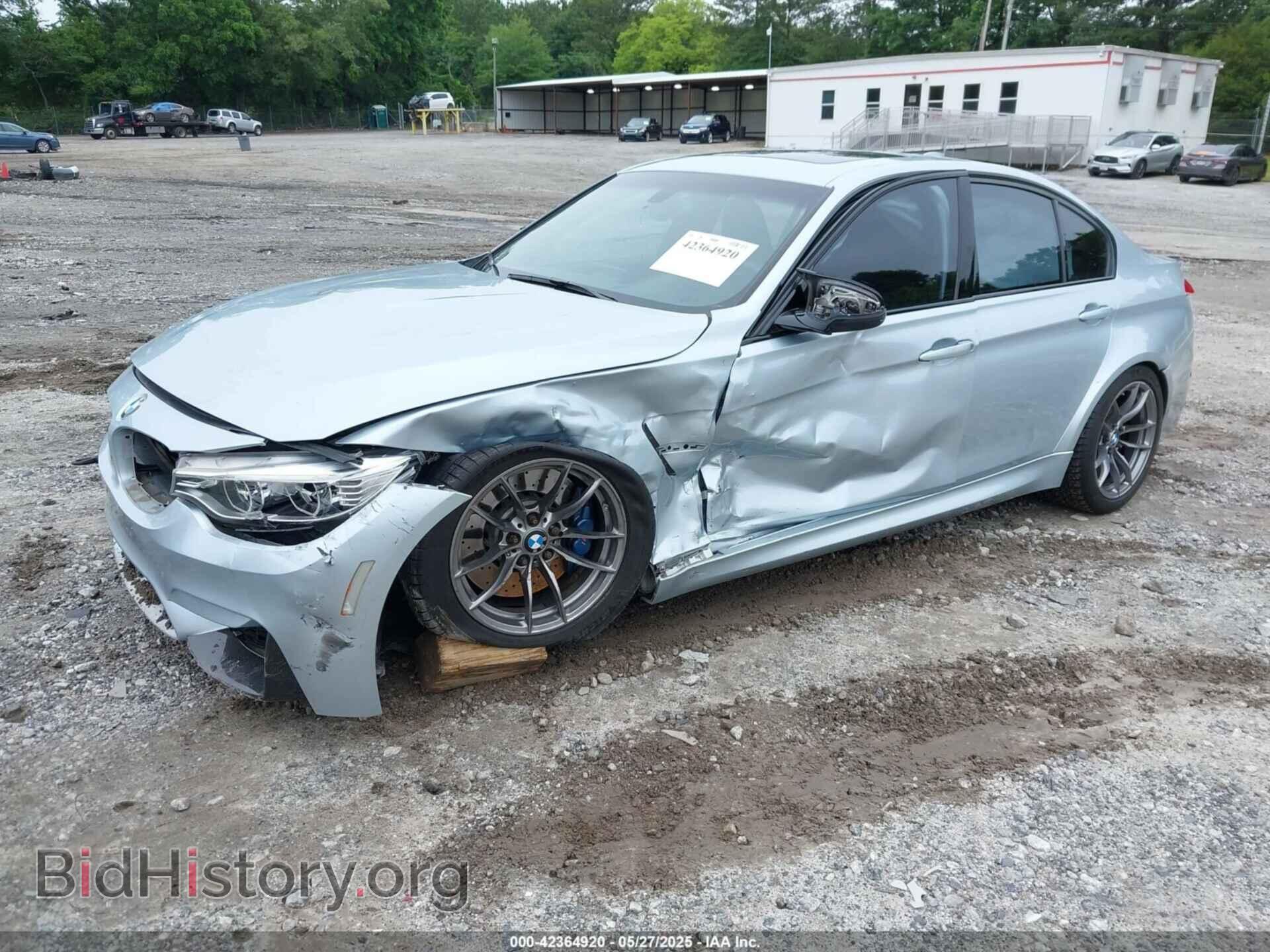 2017 BMW M3 - VIN: WBS8M9C31H5G85413 - Фото 2