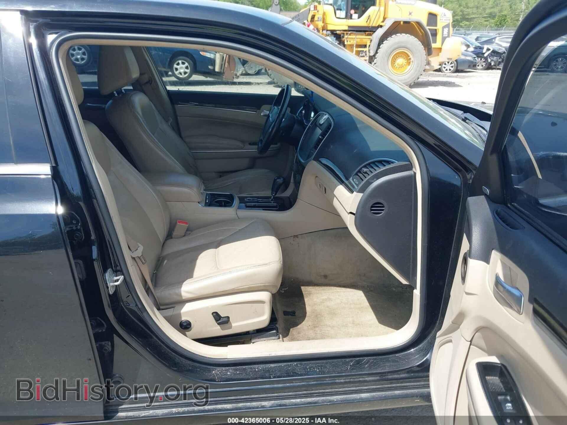2011 CHRYSLER 300 - VIN: 2C3CA5CG1BH595587 - Фото 5