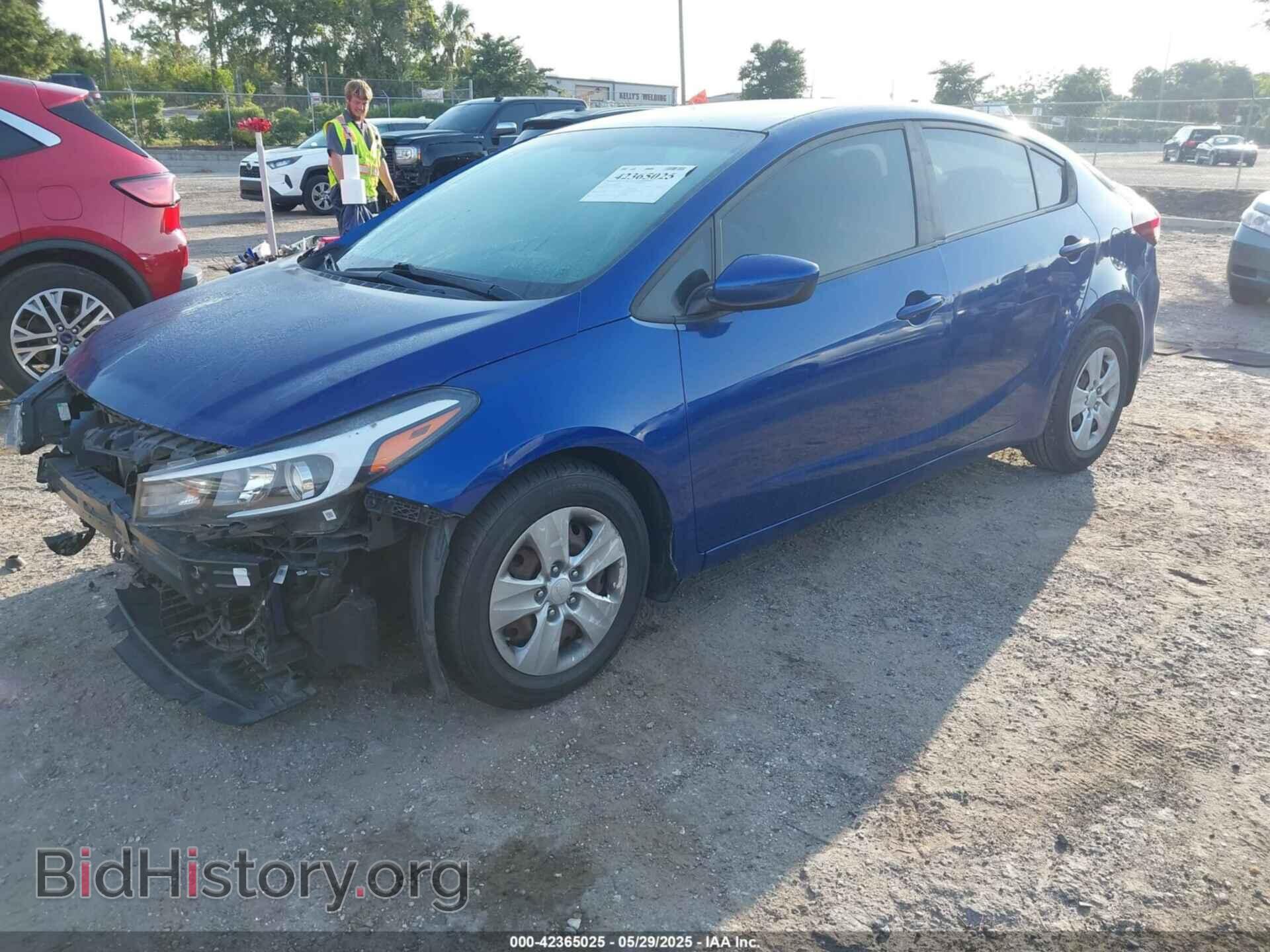 2017 KIA FORTE - VIN: 3KPFK4A78HE096079 - Фото 2