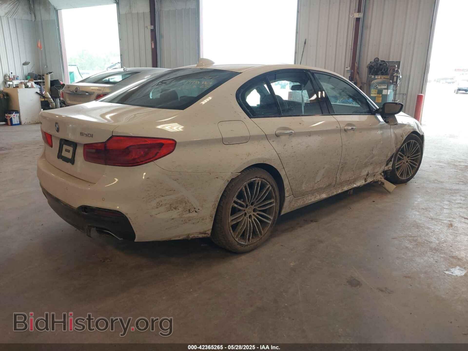 2018 BMW 540I - VIN: WBAJE7C50JG891791 - Фото 4
