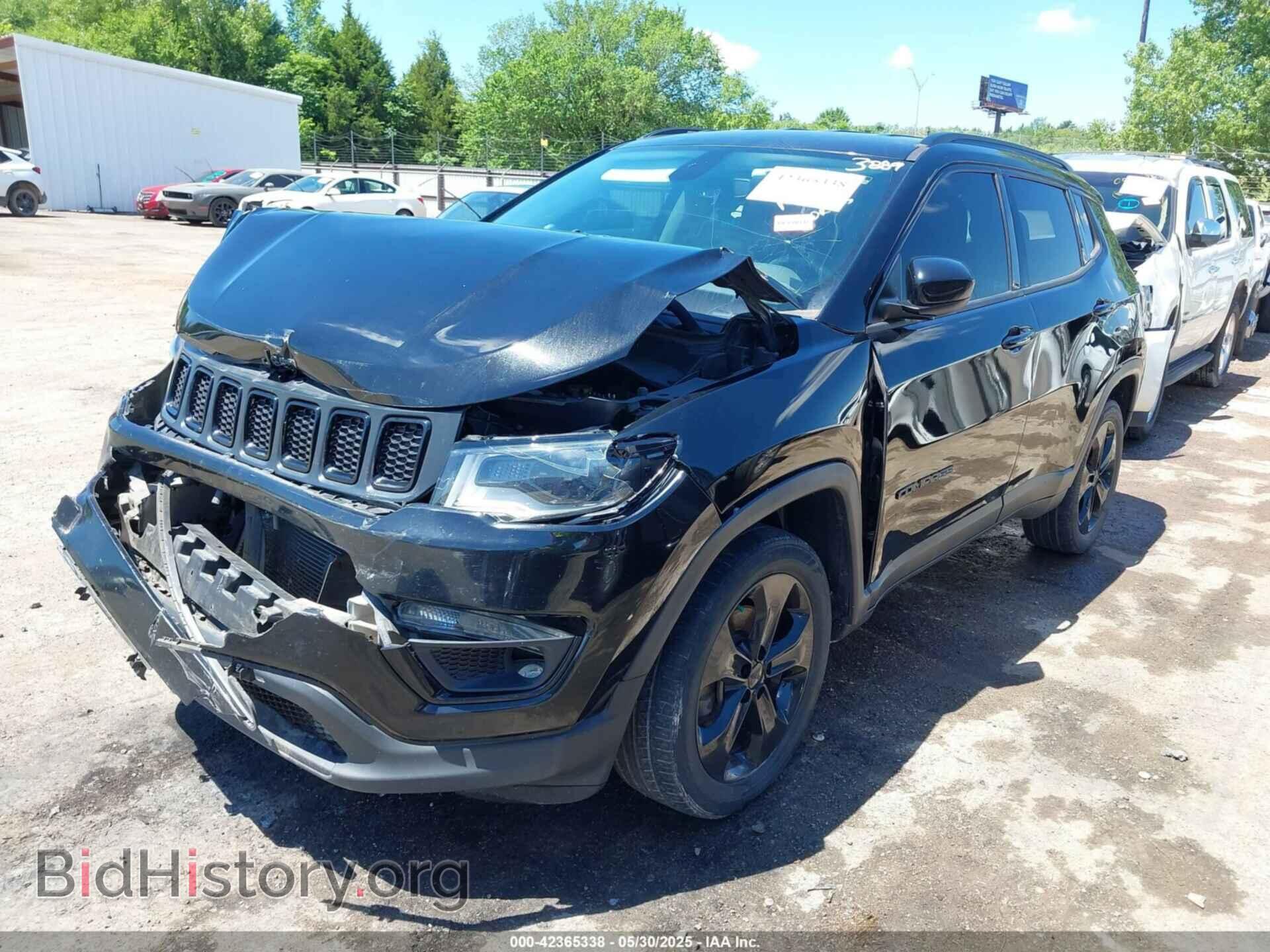 2019 JEEP COMPASS - VIN: 3C4NJDBB7KT723889 - Фото 2