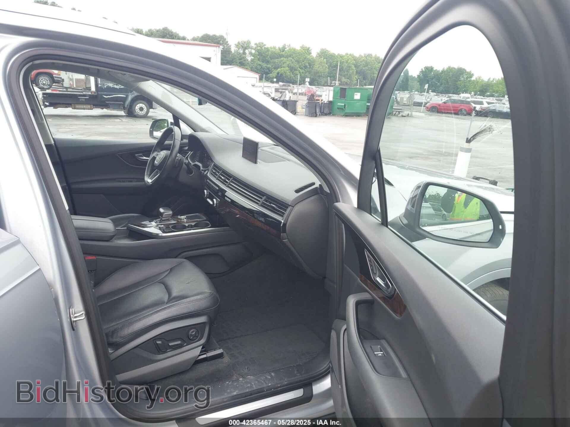 2018 AUDI Q7 - VIN: WA1VAAF76JD022182 - Фото 5