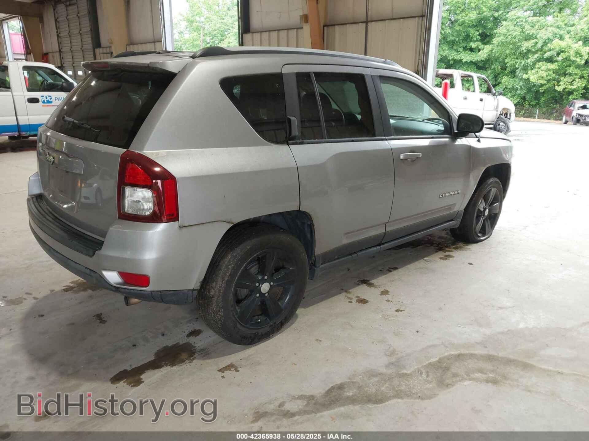 2016 JEEP COMPASS - VIN: 1C4NJCBA9GD621962 - Фото 4
