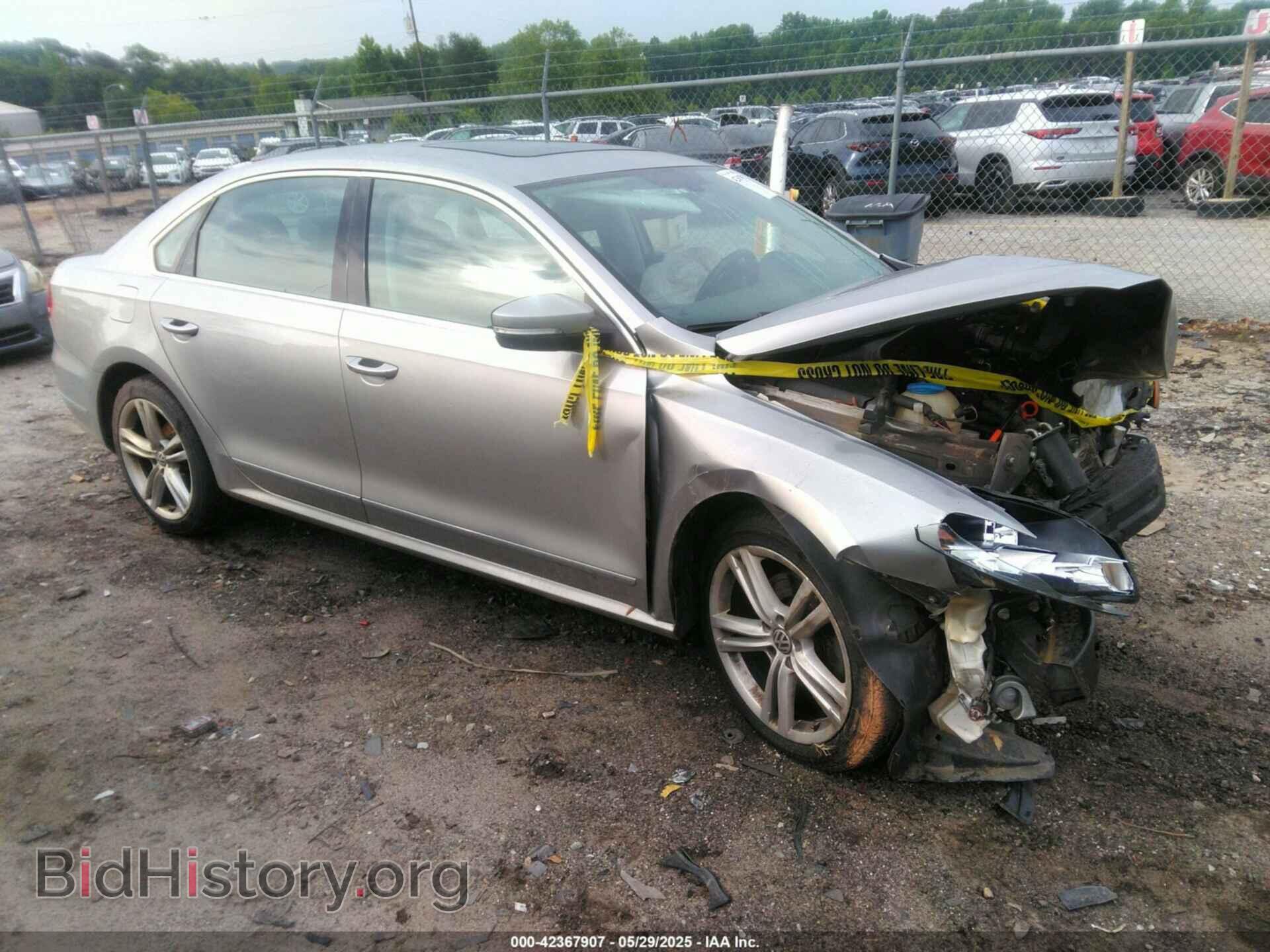Photo 1VWCN7A39CC109458 - VOLKSWAGEN PASSAT 2012