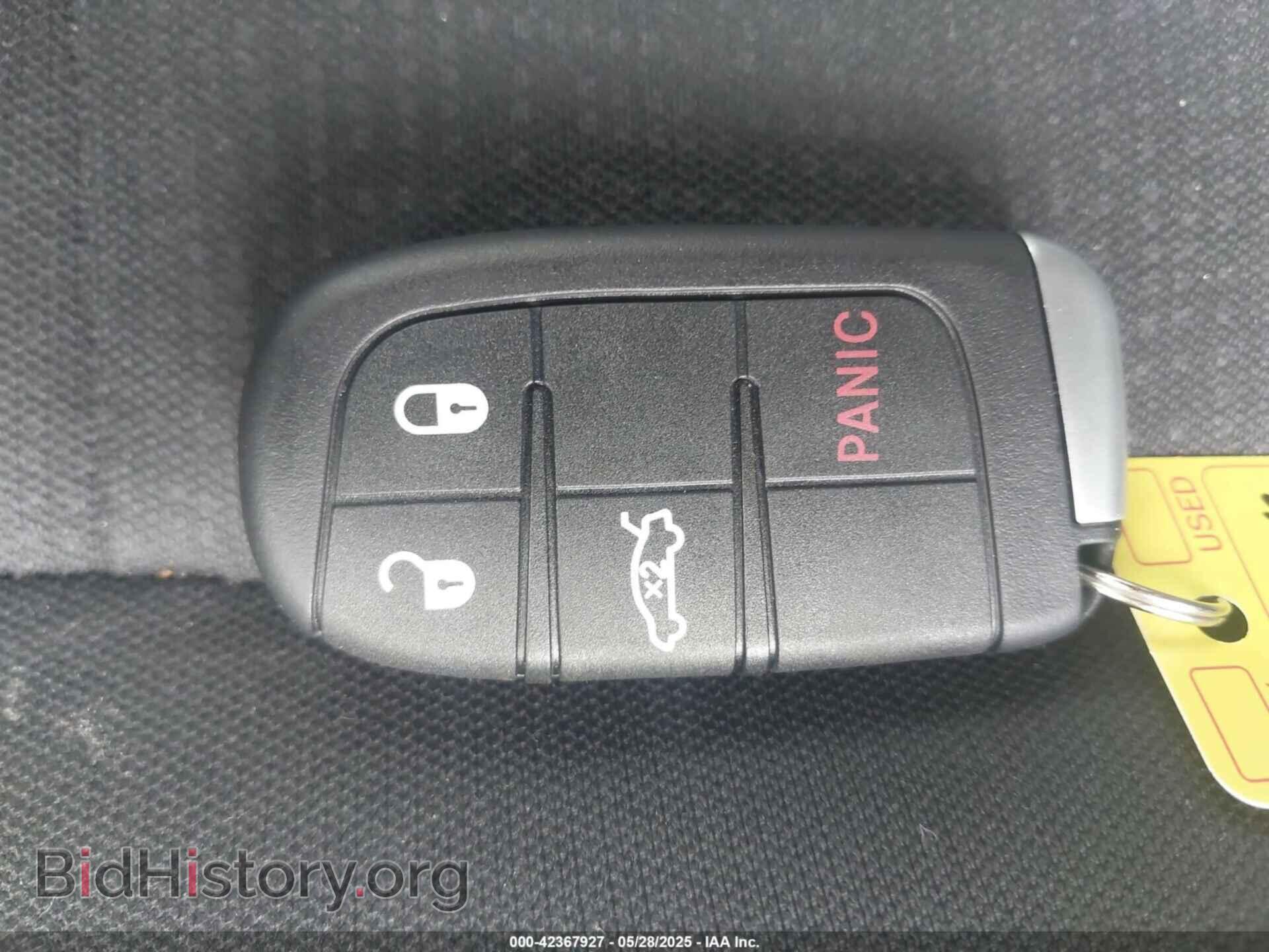 2016 CHRYSLER 200 - VIN: 1C3CCCAB2GN129140 - Фото 11