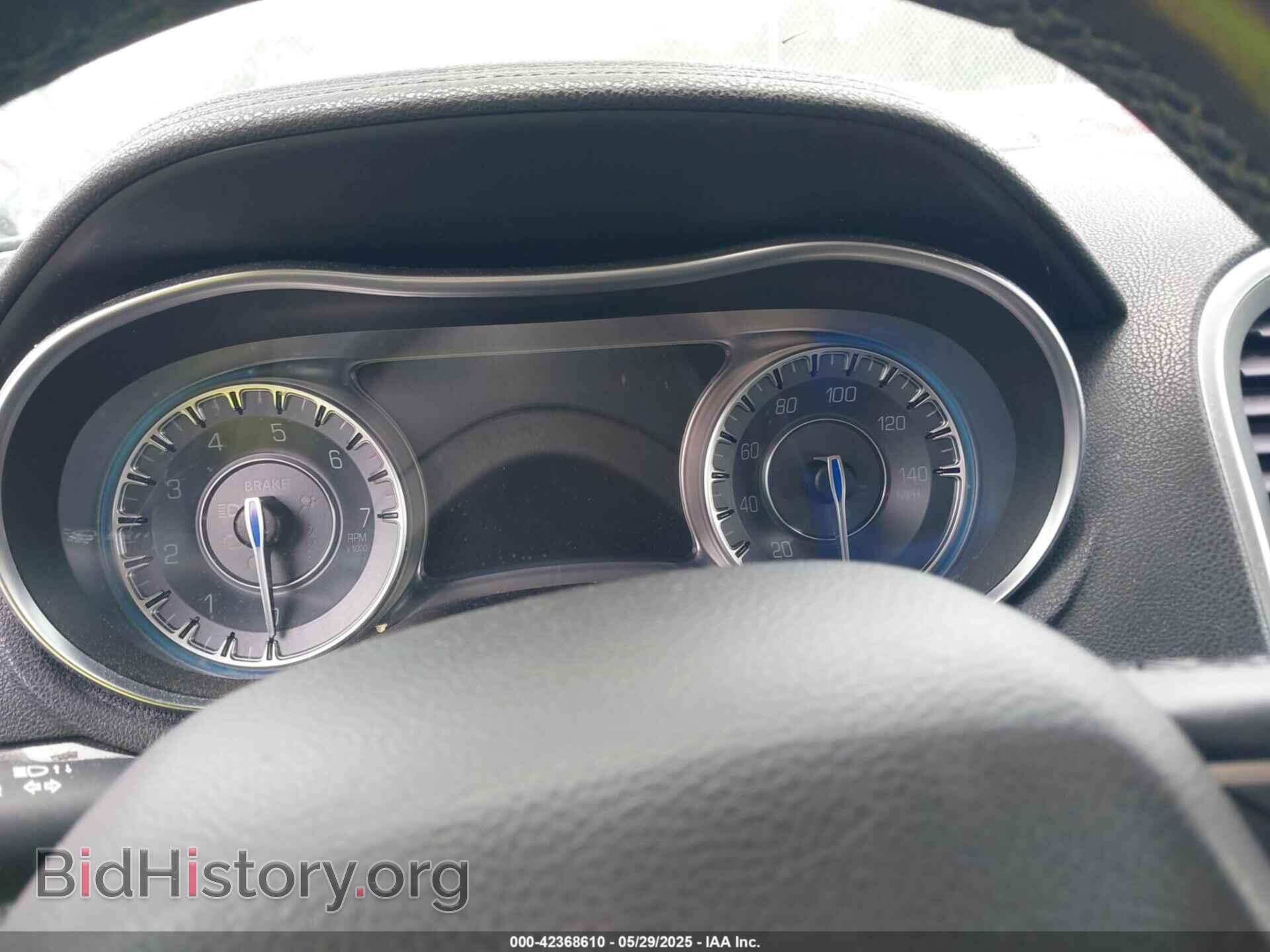 2015 CHRYSLER 300 - VIN: 2C3CCAAG2FH930318 - Фото 7