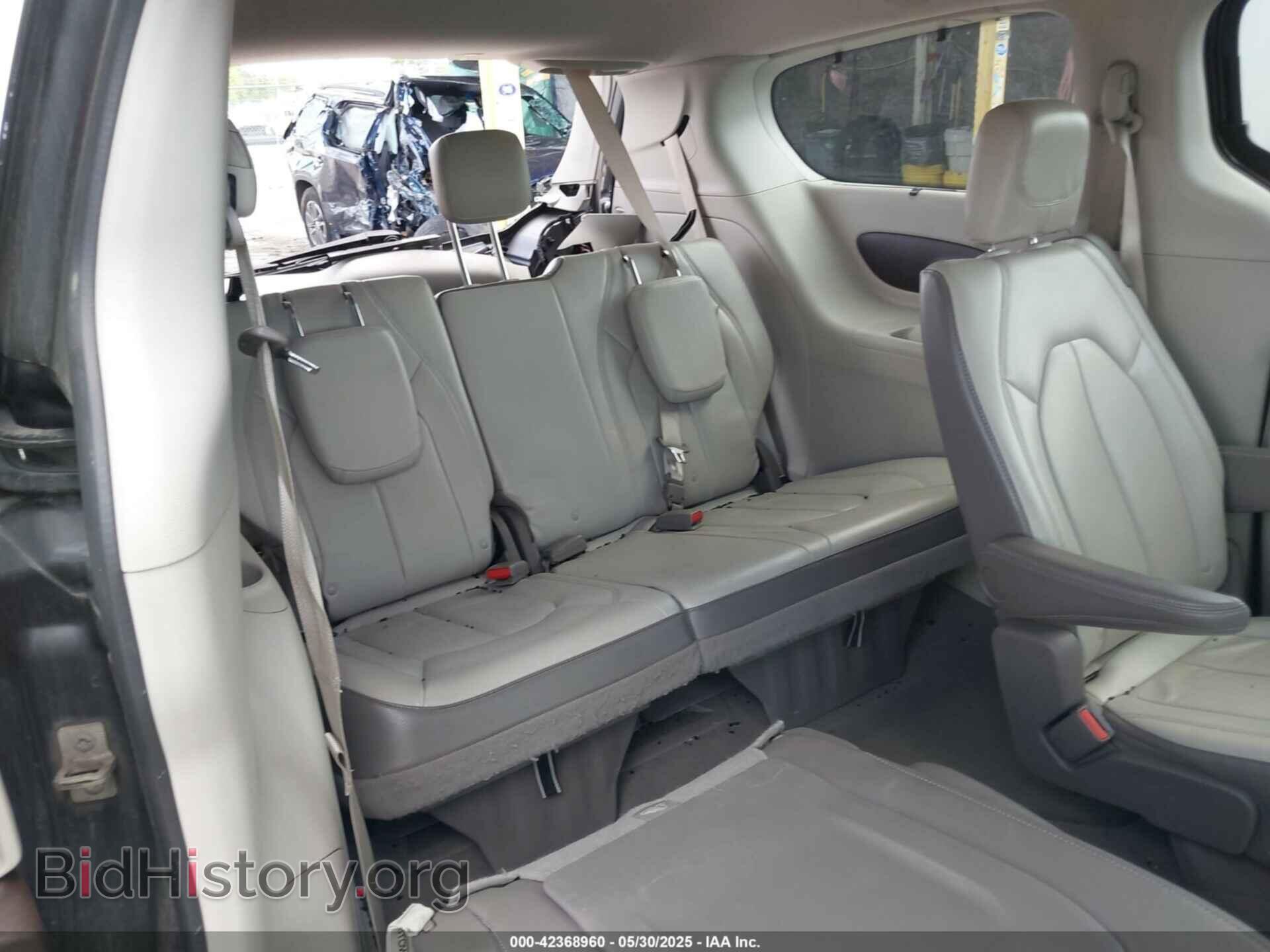 2017 CHRYSLER PACIFICA - VIN: 2C4RC1BG9HR667777 - Photo 8