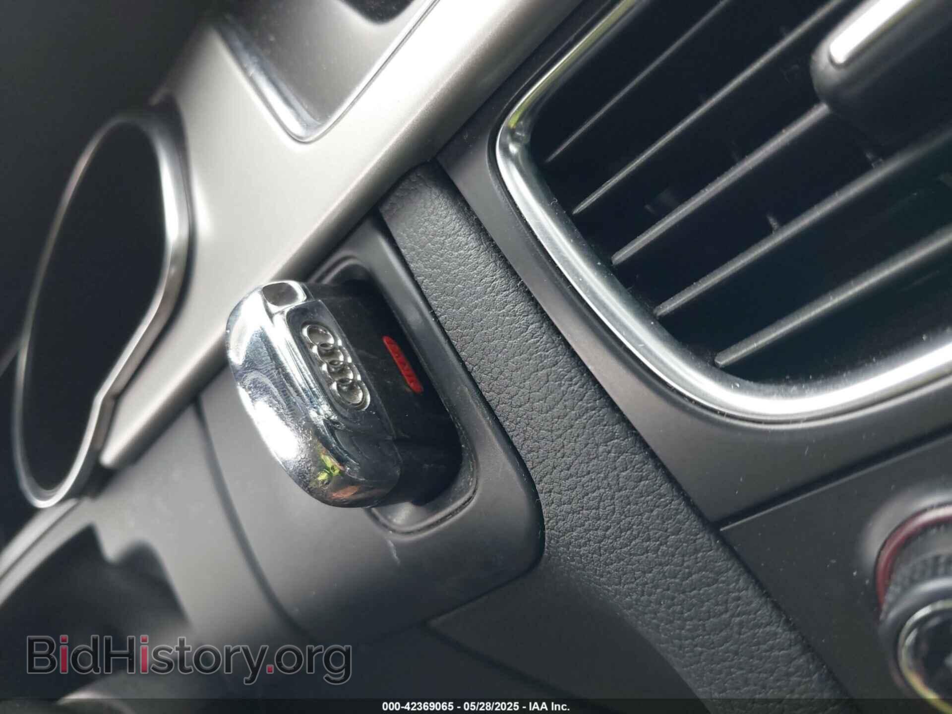 2012 AUDI A5 - VIN: WAUCFAFH2CN009091 - Фото 11