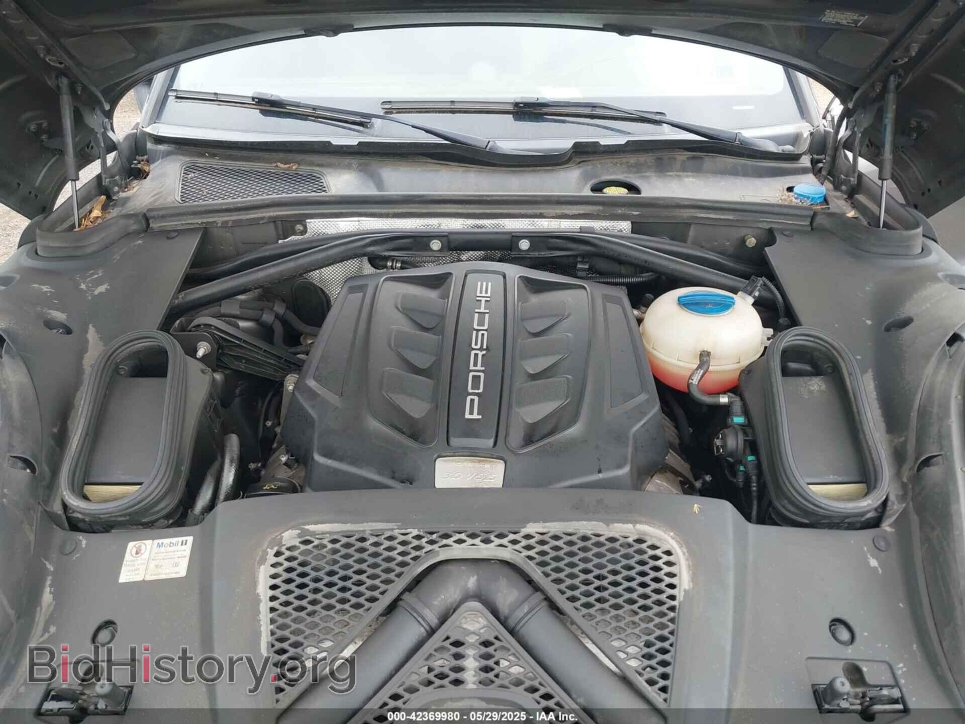 2015 PORSCHE MACAN - VIN: WP1AB2A54FLB62837 - Photo 10