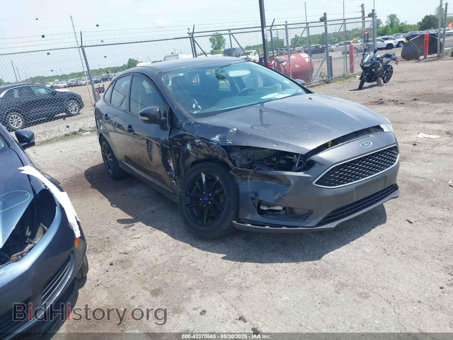 Фотография 1FADP3F2XHL235013 - FORD FOCUS 2017