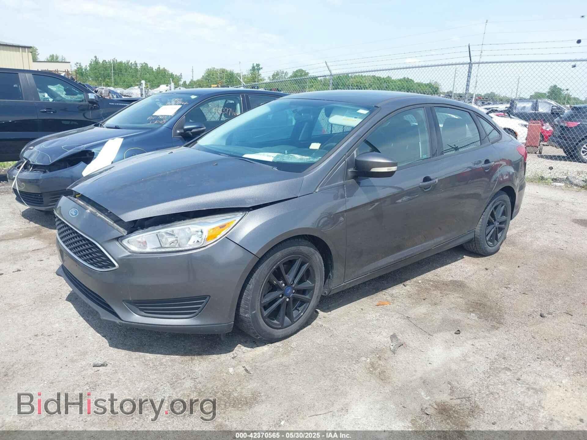 2017 FORD FOCUS - VIN: 1FADP3F2XHL235013 - Фото 2