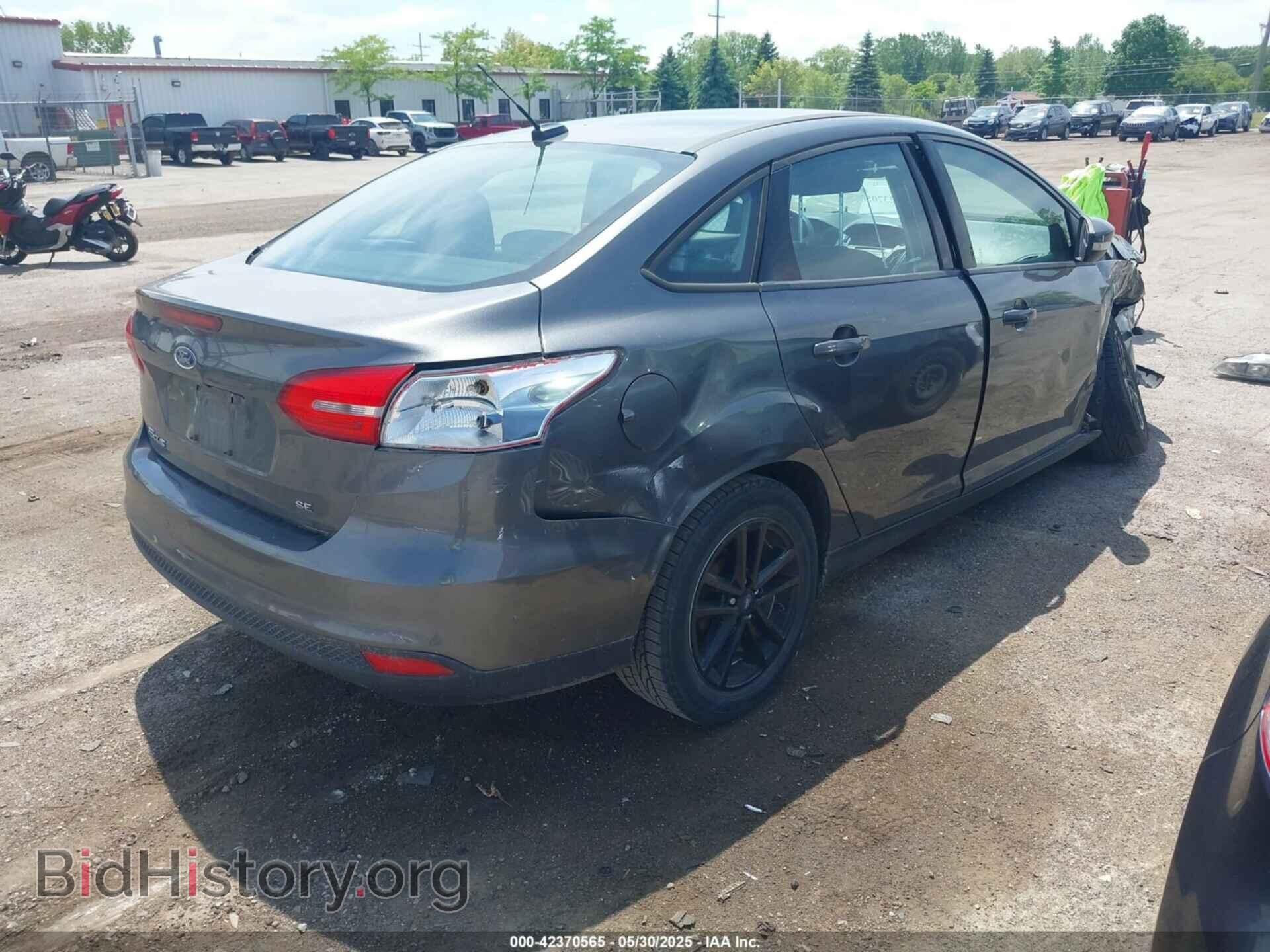2017 FORD FOCUS - VIN: 1FADP3F2XHL235013 - Фото 4