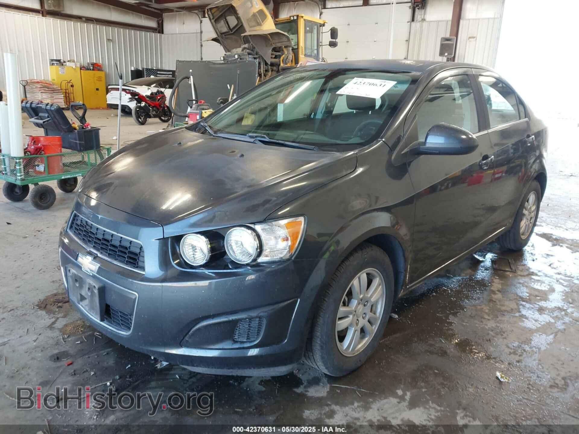 2014 CHEVROLET SONIC - VIN: 1G1JC5SH2E4199864 - Фото 2
