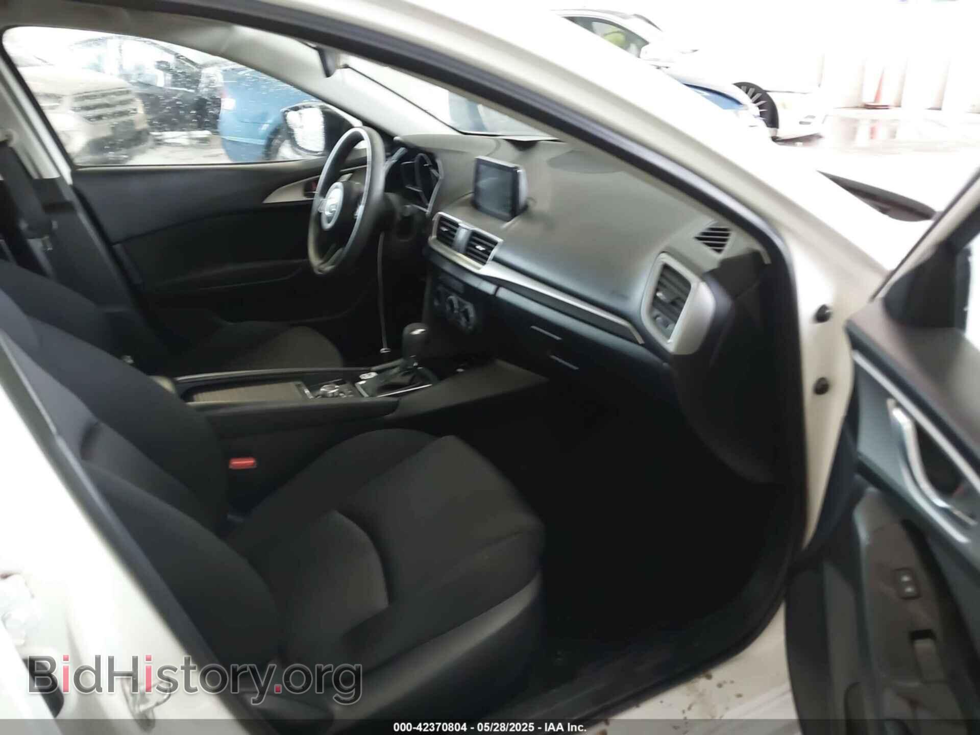 2018 MAZDA MAZDA3 - VIN: 3MZBN1U71JM206009 - Фото 5