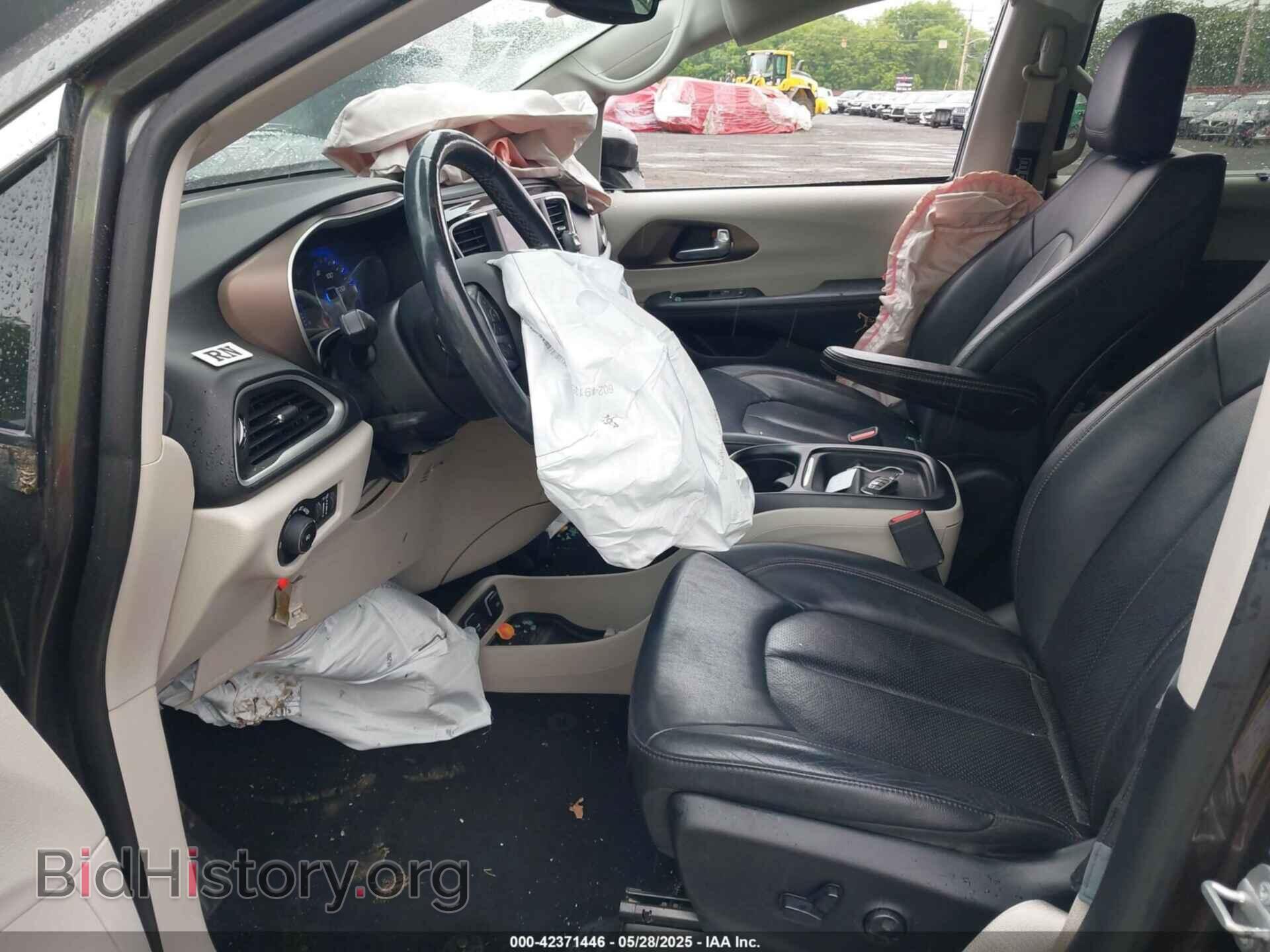 2019 CHRYSLER PACIFICA - VIN: 2C4RC1BG7KR733248 - Фото 5
