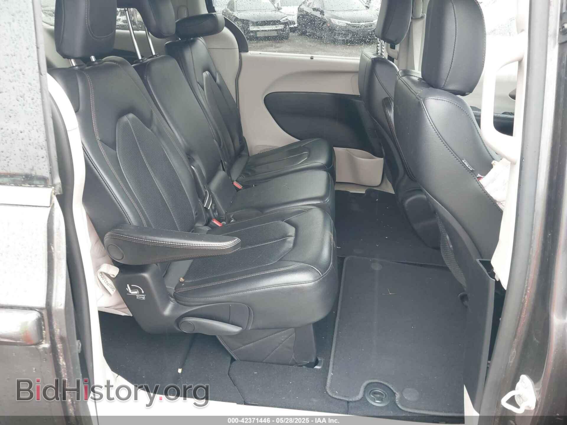 2019 CHRYSLER PACIFICA - VIN: 2C4RC1BG7KR733248 - Фото 8