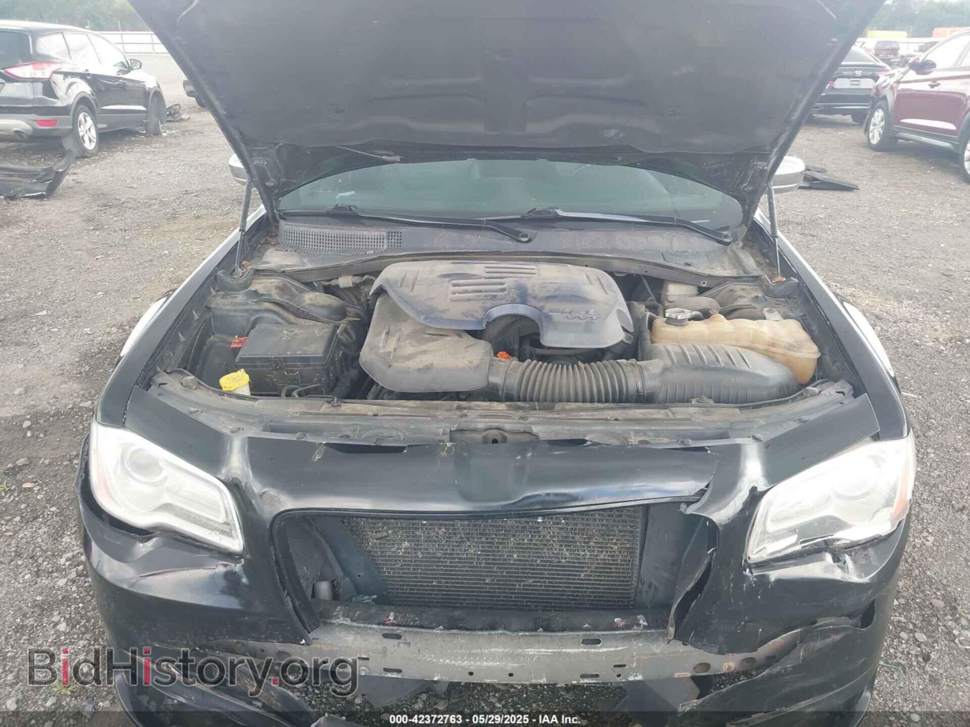 2014 CHRYSLER 300 - VIN: 2C3CCAAG2EH214095 - Photo 10