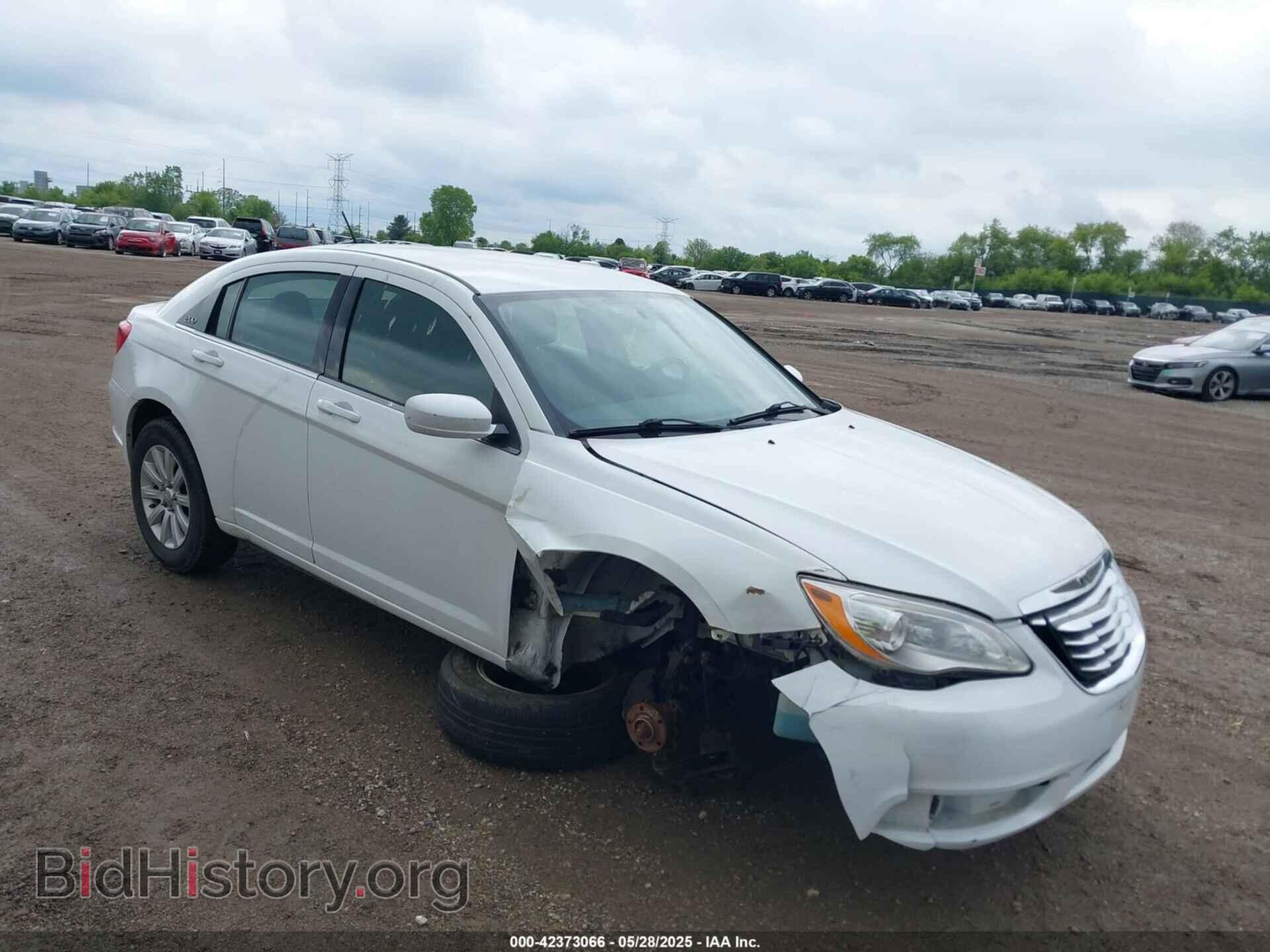 Фотография 1C3CCBBB1CN288945 - CHRYSLER 200 2012
