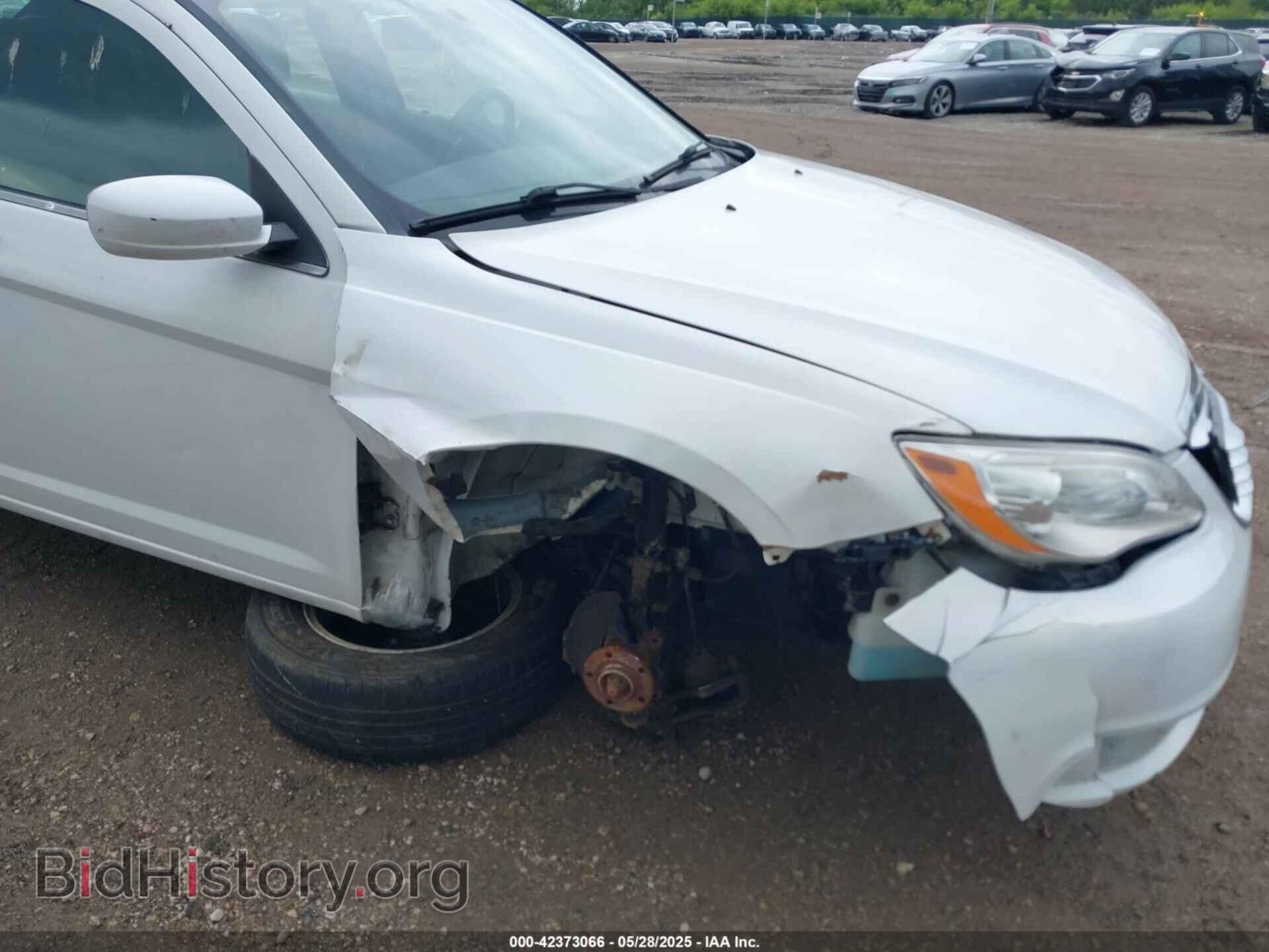 2012 CHRYSLER 200 - VIN: 1C3CCBBB1CN288945 - Фото 6