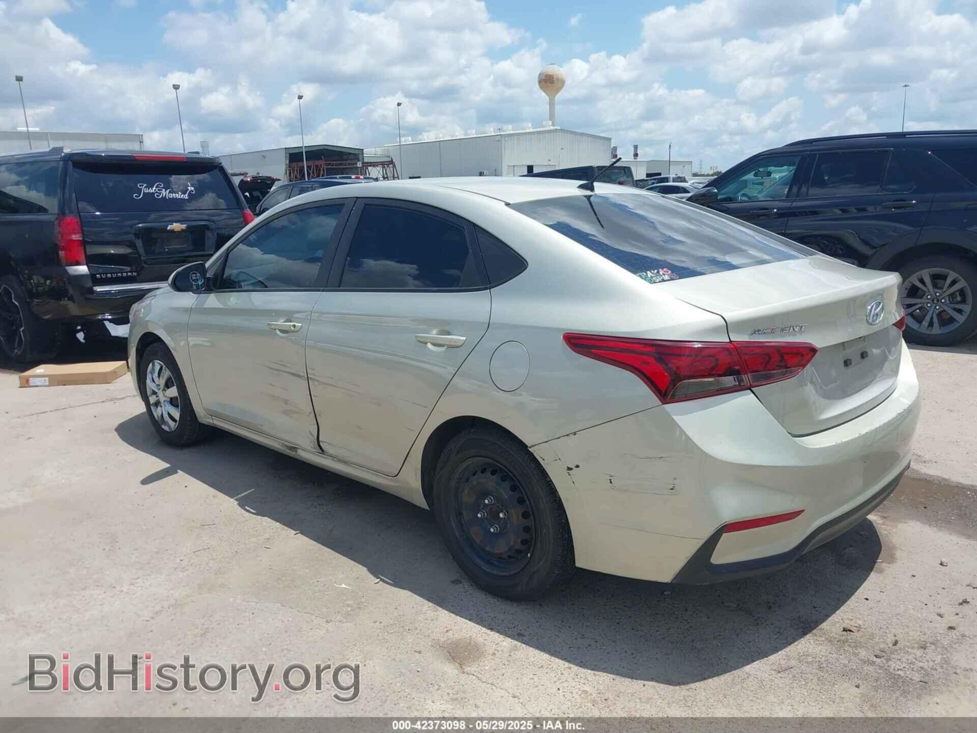 2018 HYUNDAI ACCENT - VIN: 3KPC24A34JE012829 - Фото 3