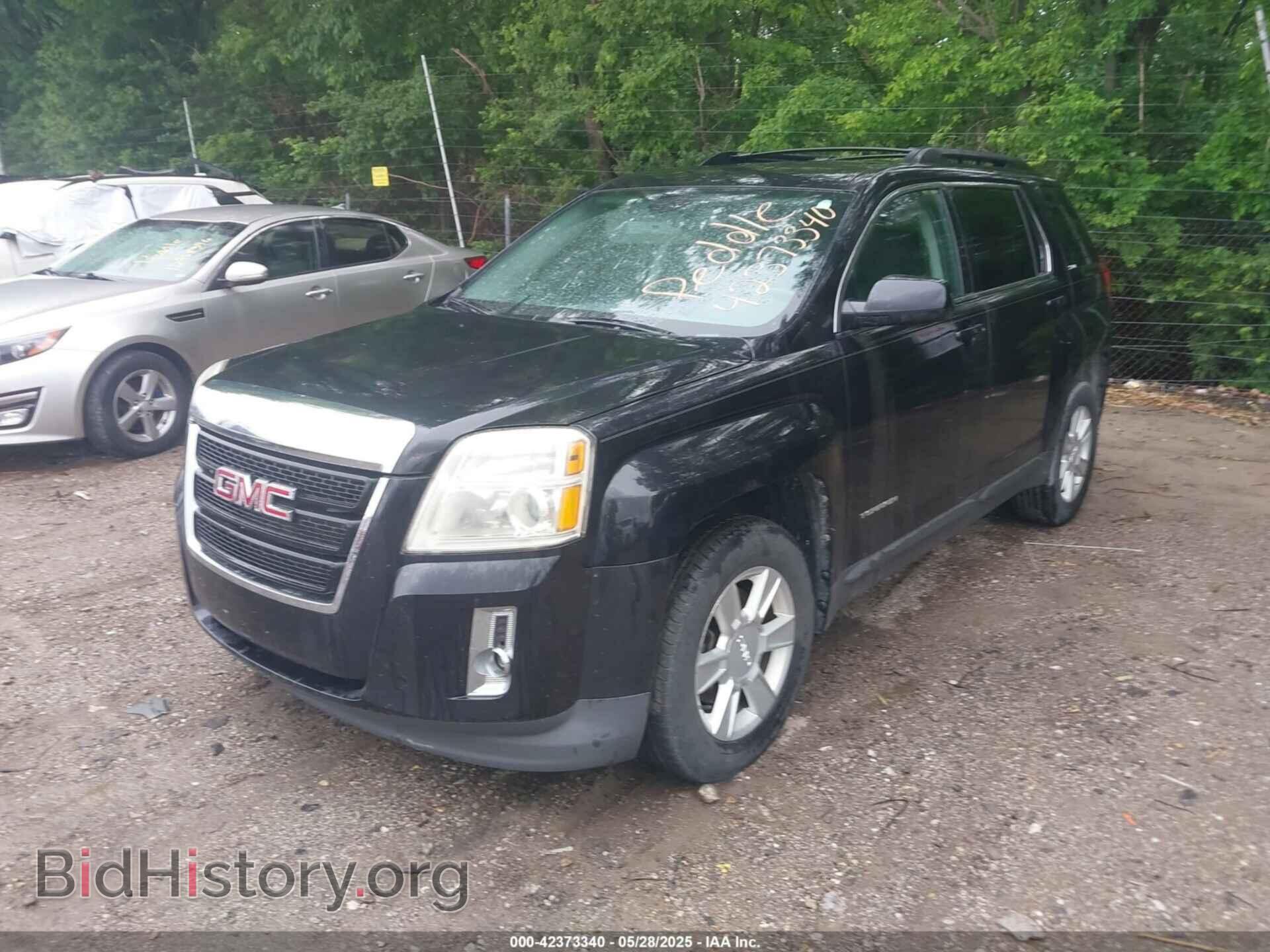 2011 GMC TERRAIN - VIN: 2CTALSEC3B6418268 - Photo 2