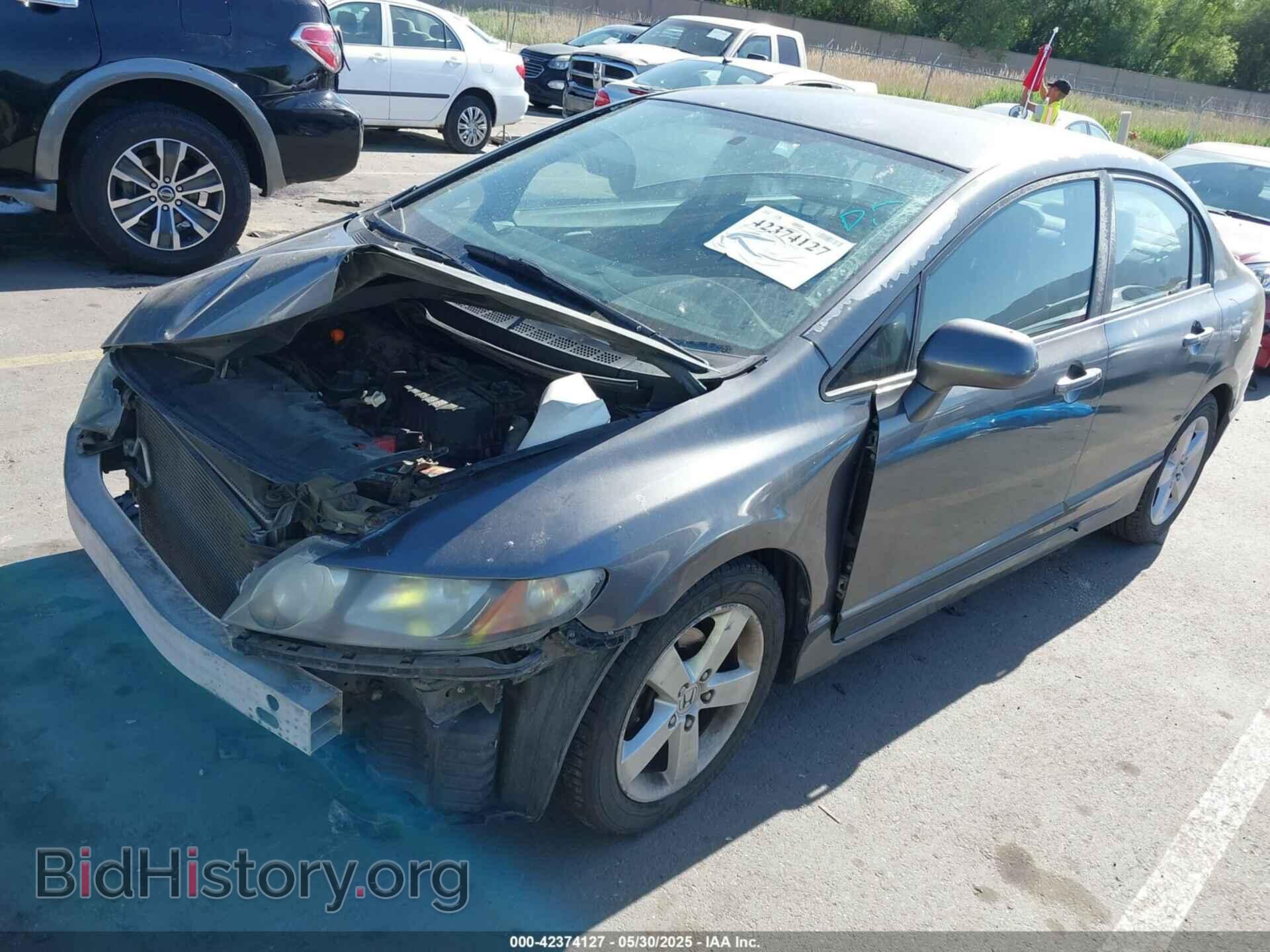 2010 HONDA CIVIC - VIN: 2HGFA1F68AH557570 - Фото 2