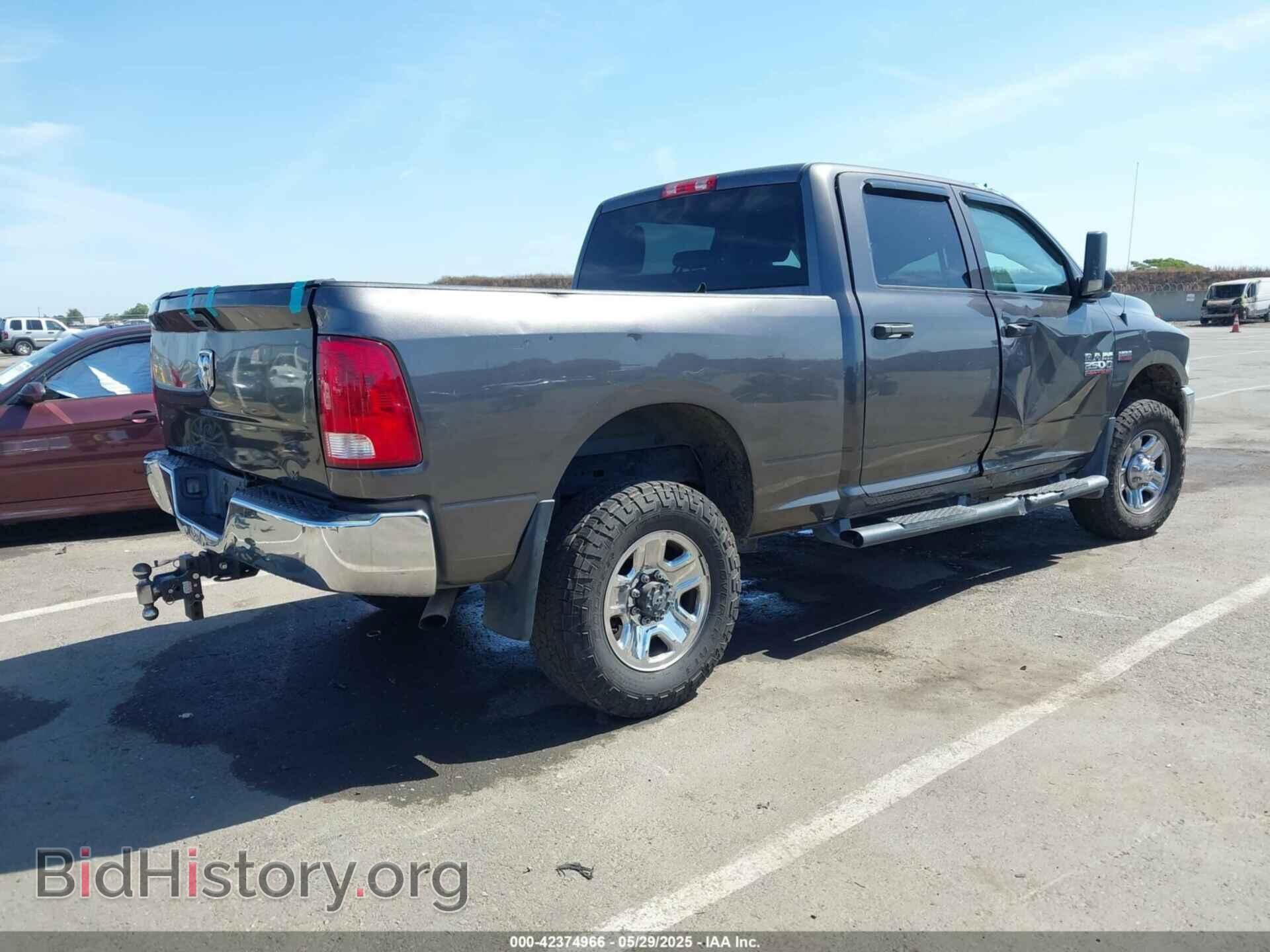 2015 RAM 2500 - VIN: 3C6TR5CT5FG528294 - Фото 4