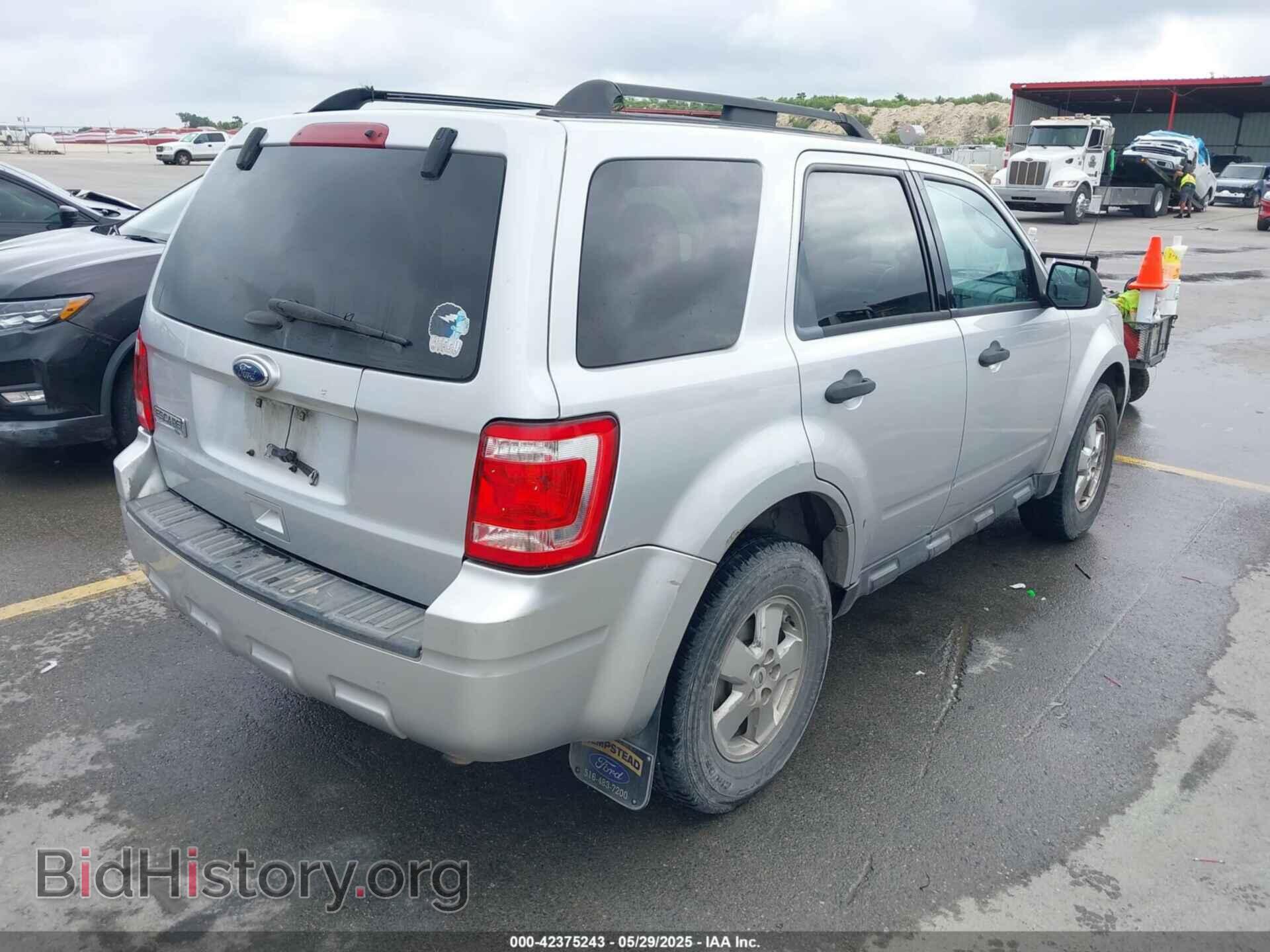 2011 FORD ESCAPE - VIN: 1FMCU9D75BKB34308 - Фото 4