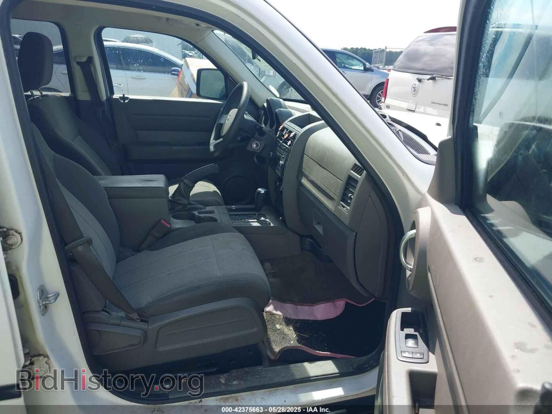 2007 DODGE NITRO - VIN: 1D8GT28K77W606220 - Photo 5