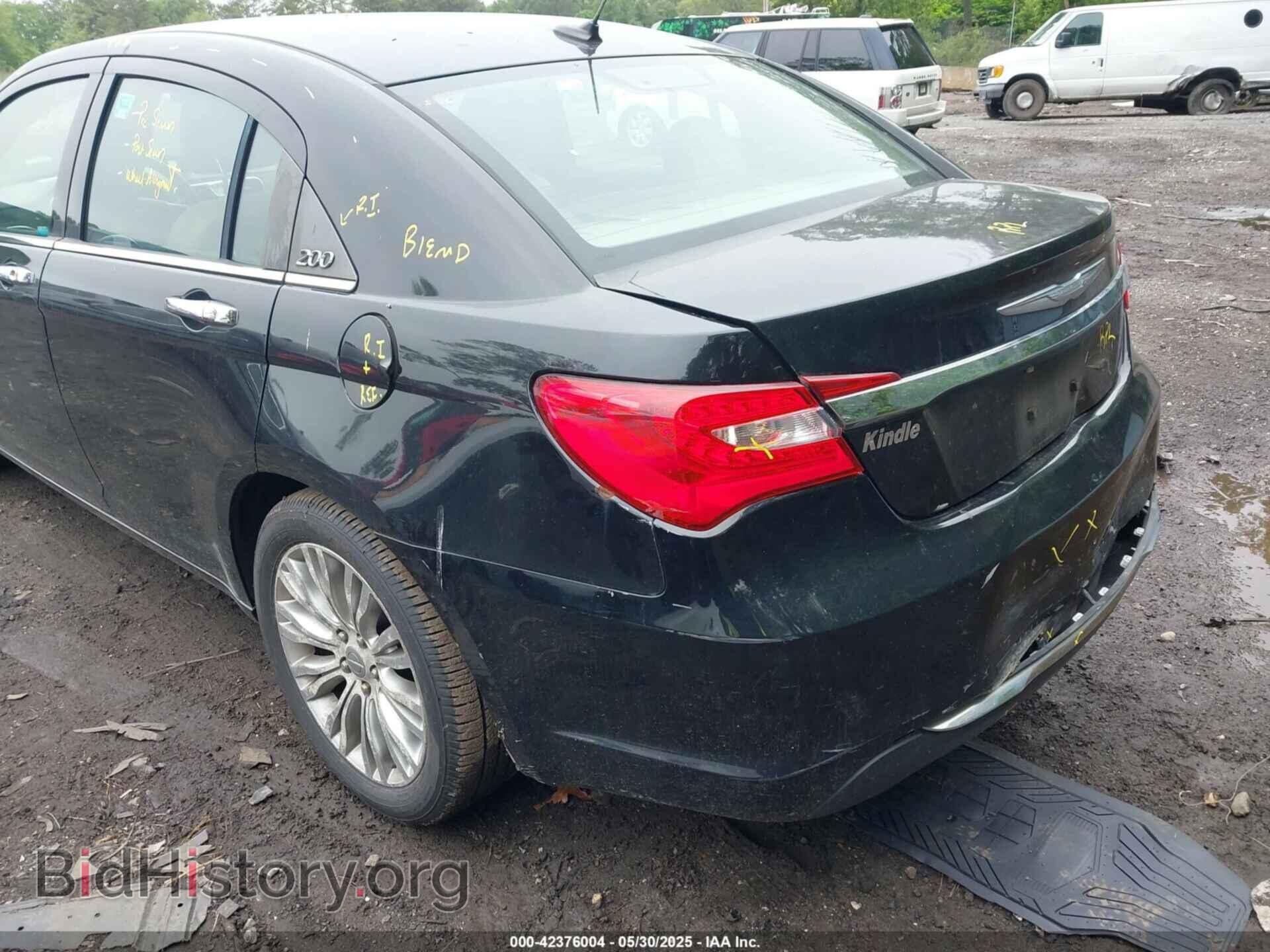 2012 CHRYSLER 200 - VIN: 1C3CCBCG1CN307925 - Фото 6