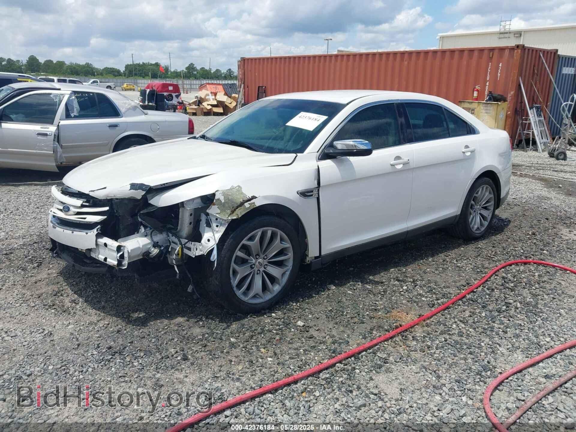2013 FORD TAURUS - VIN: 1FAHP2F85DG102159 - Фото 2