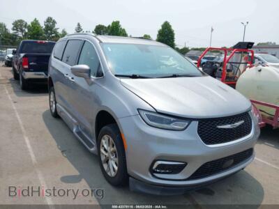 2021 Chrysler PACIFICA Touring L, silver — VIN 2C4RC1BG7MR548331, IAAI
